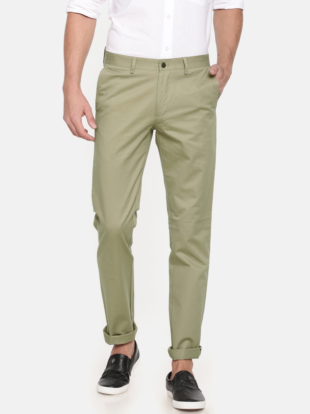 

Theme Men Beige Bruce Tapered Fit Solid Casual Trousers