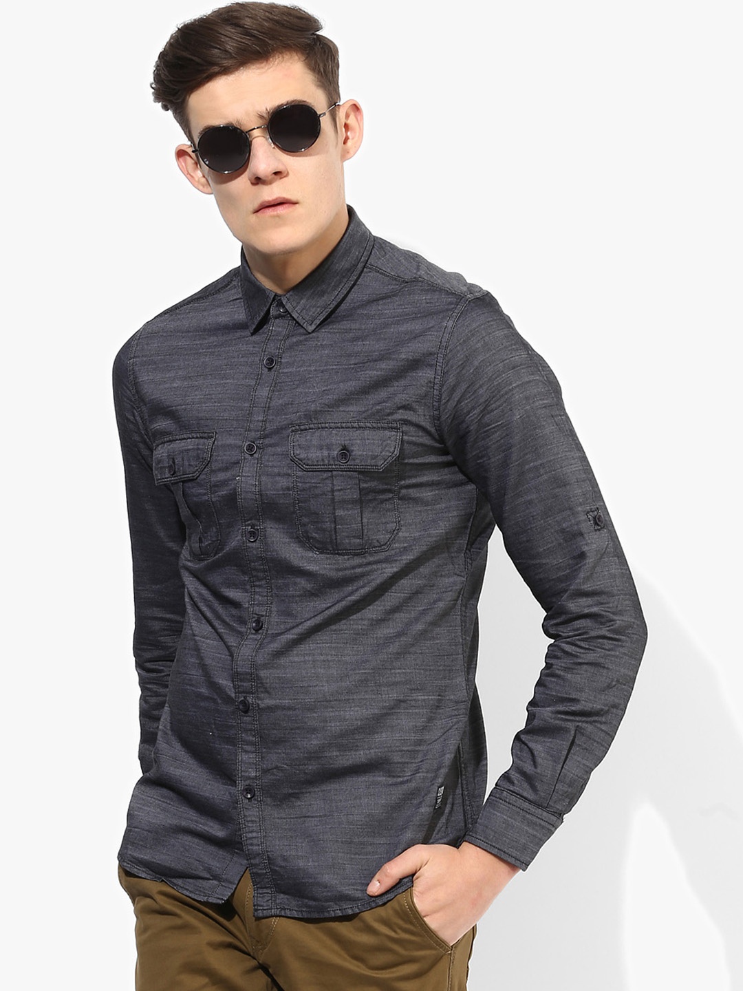 

SPYKAR Men Charcoal Grey Slim Fit Solid Casual Shirt