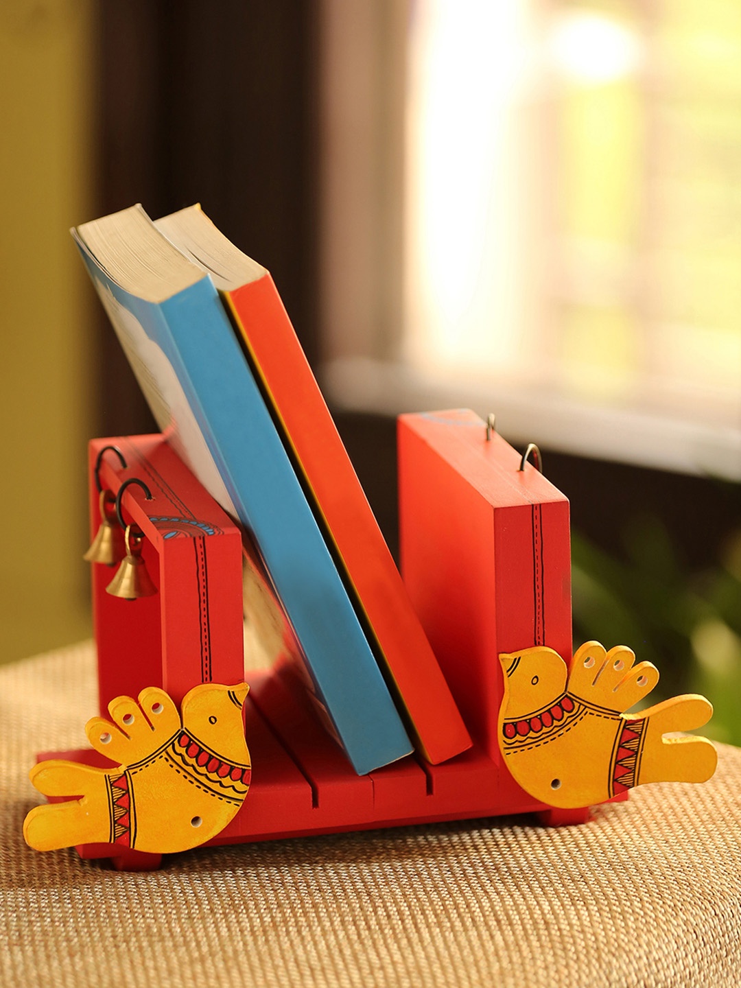 

ExclusiveLane Chirping Birds Handmade Wooden Book End Organisers, Red