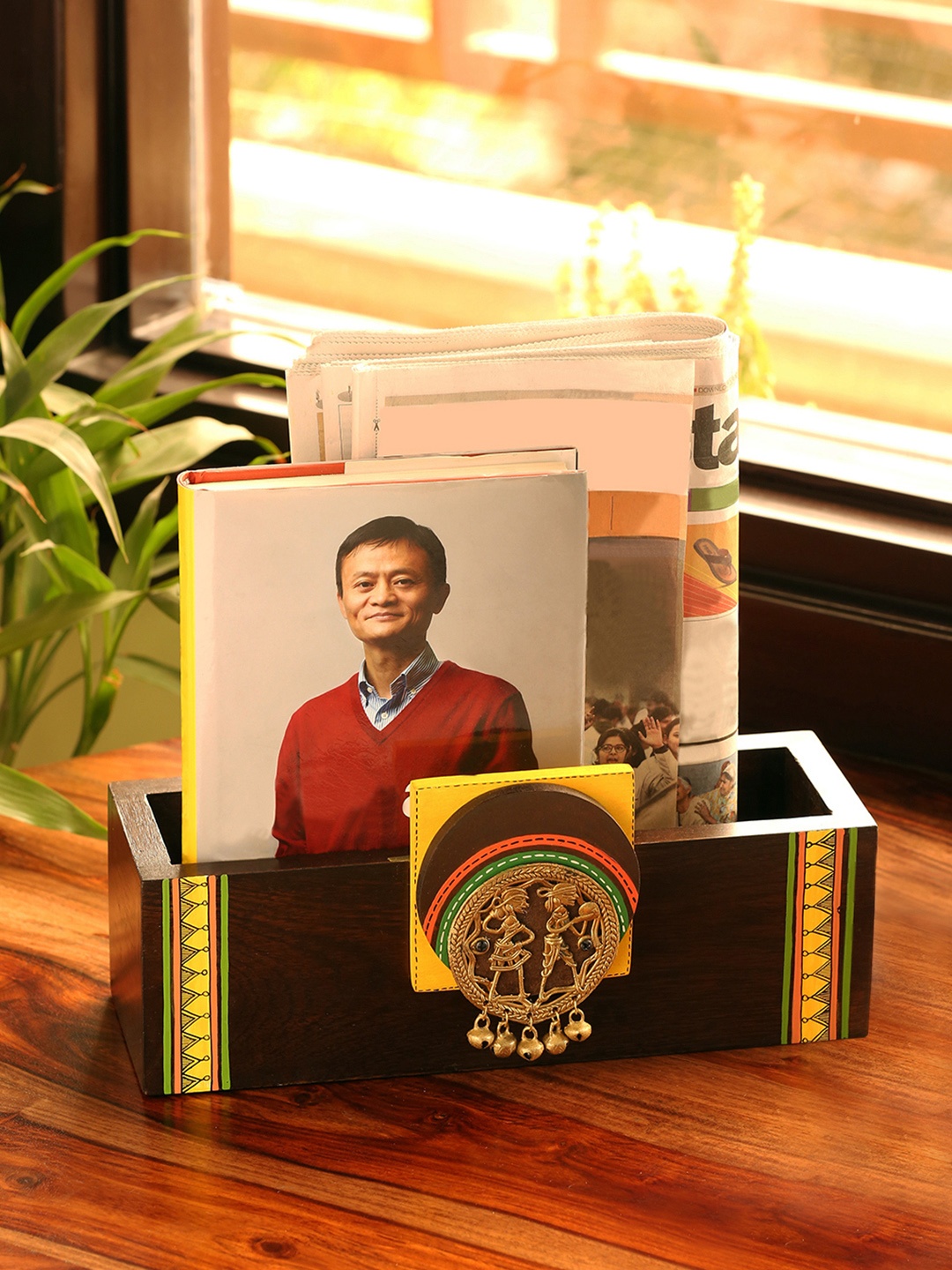

ExclusiveLane Brown Dhokra Wooden Magazine & Newspaper Holder