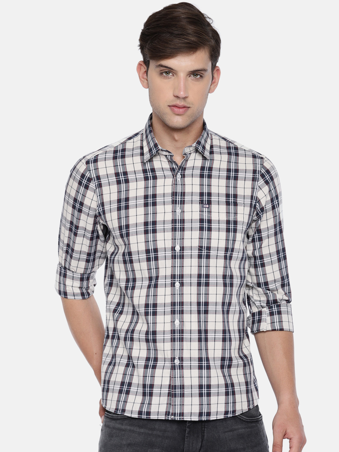 

Arrow Sport Men Cream-Coloured Slim Fit Checked Casual Shirt