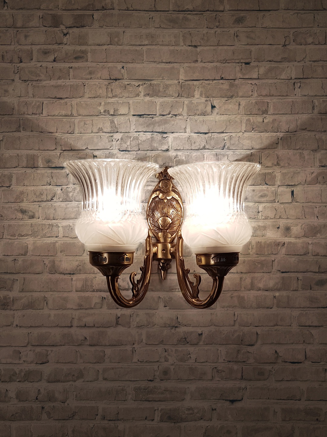 

Fos Lighting Gold-Toned & White Double Antique Brass Wallchiere