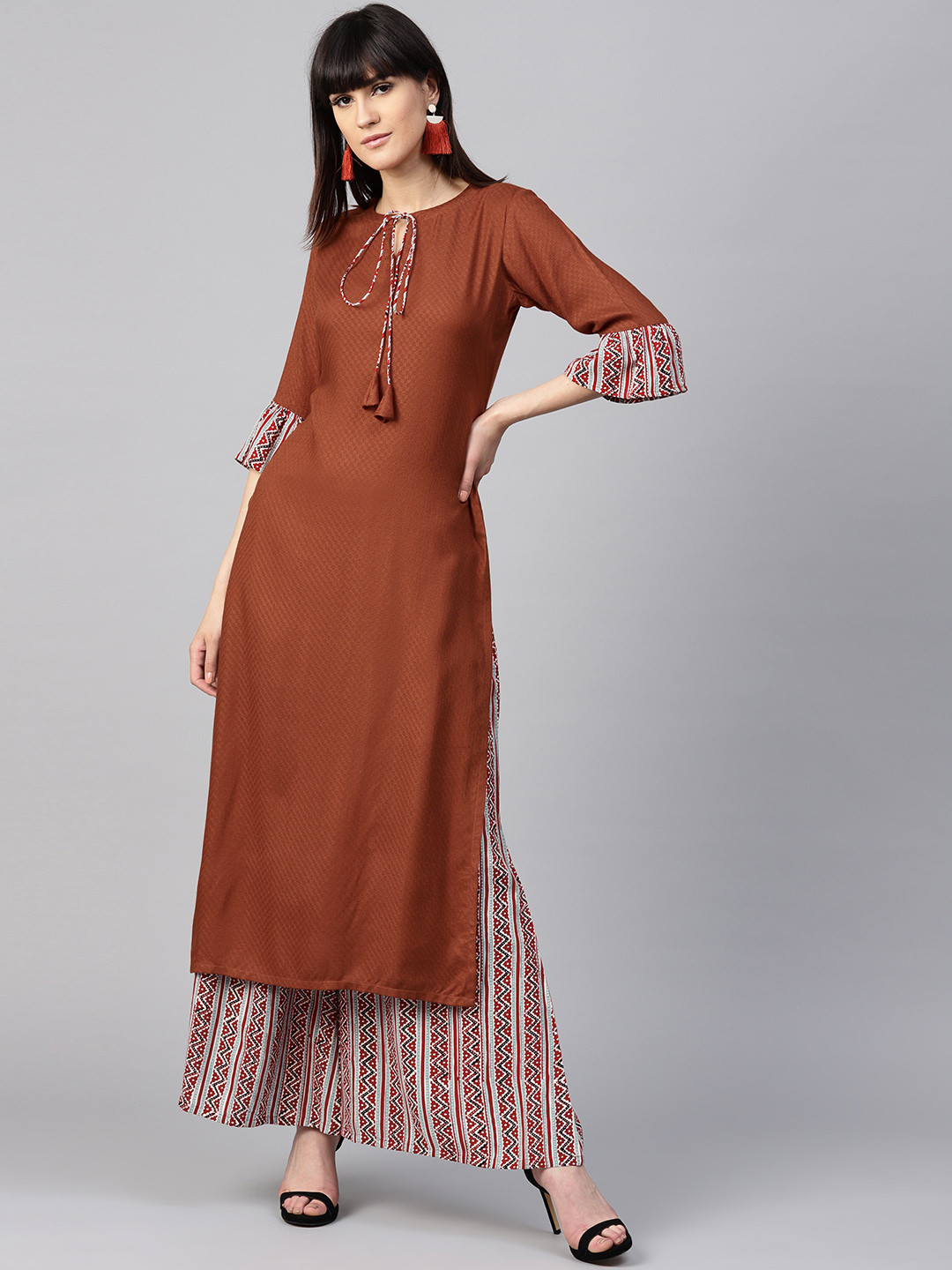 

GERUA Women Brown & Red Self Design Kurta with Palazzos