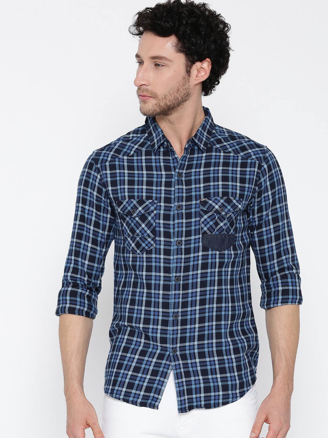 

SPYKAR Men Blue Regular Fit Checked Casual Shirt