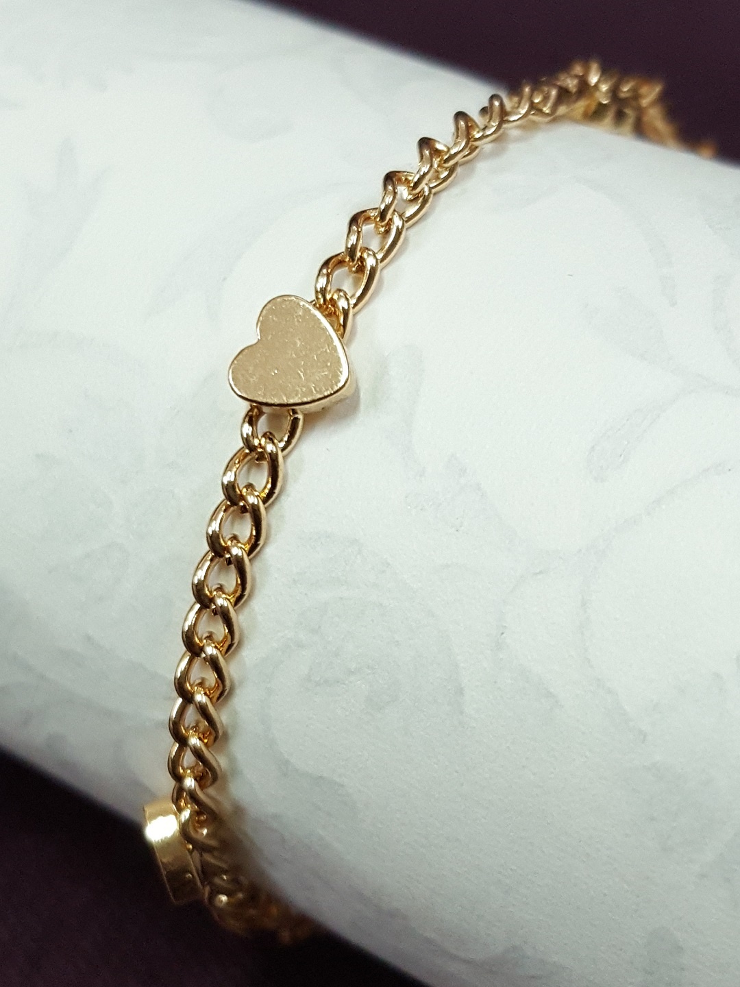 

OOMPH Gold-Plated Handcrafted Heart-Shaped Bracelet
