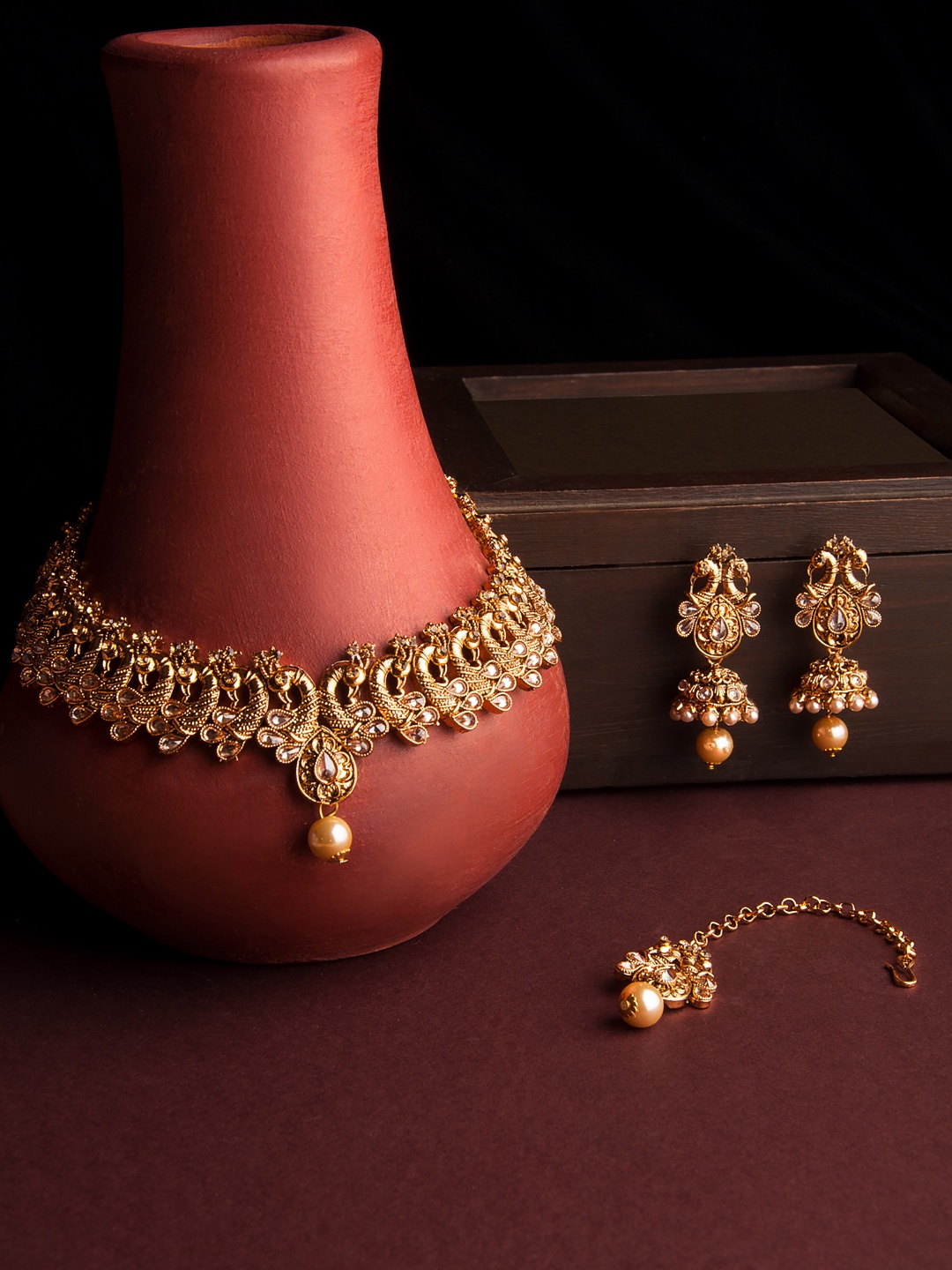 

Rubans Gold-Plated & Yellow Rhinestone Studded Beaded Jewellery Set