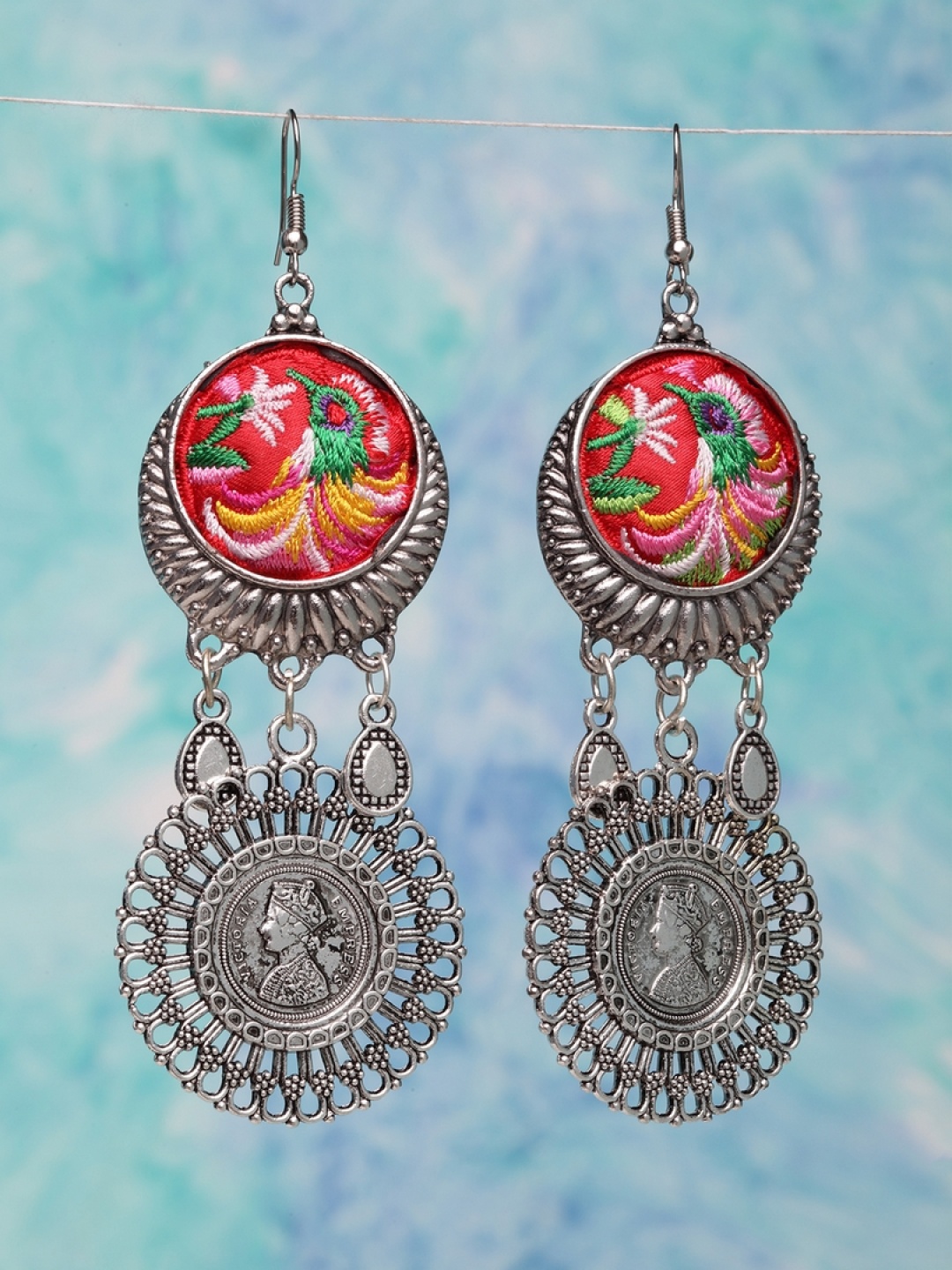 

Moedbuille Silver-Toned & Red Circular Drop Earrings