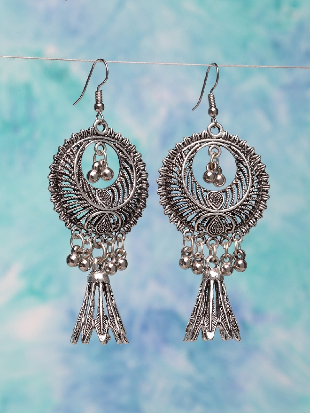 

Moedbuille Silver-Toned Circular Chandbalis