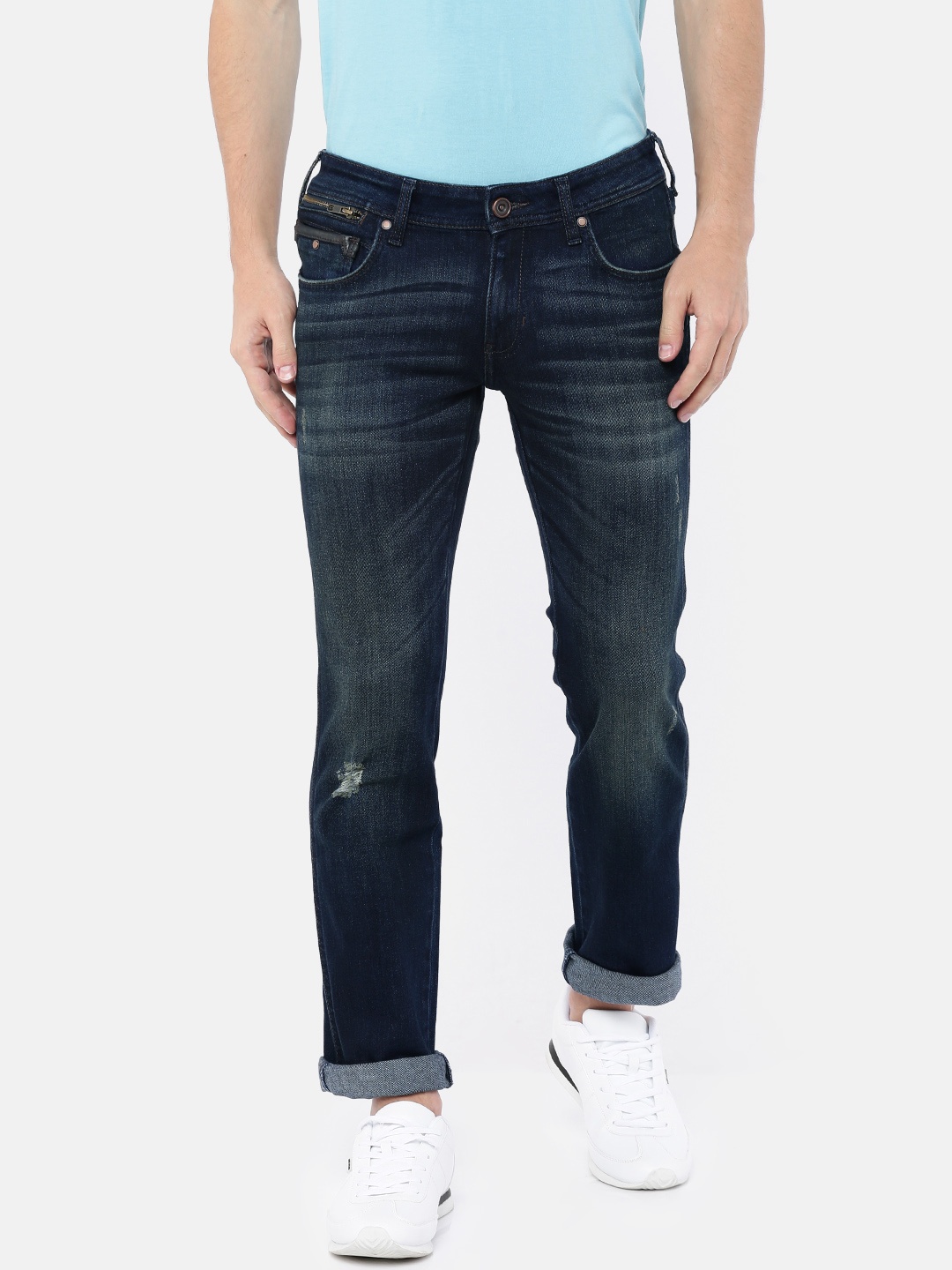 

Wrangler Men Blue Skanders Slim Fit Low-Rise Low Distress Stretchable Jeans