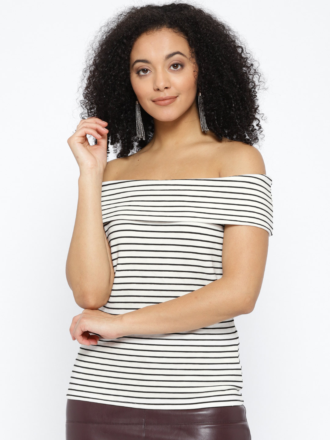 

Vero Moda Women Off-White & Black Striped Off-Shoulder Top