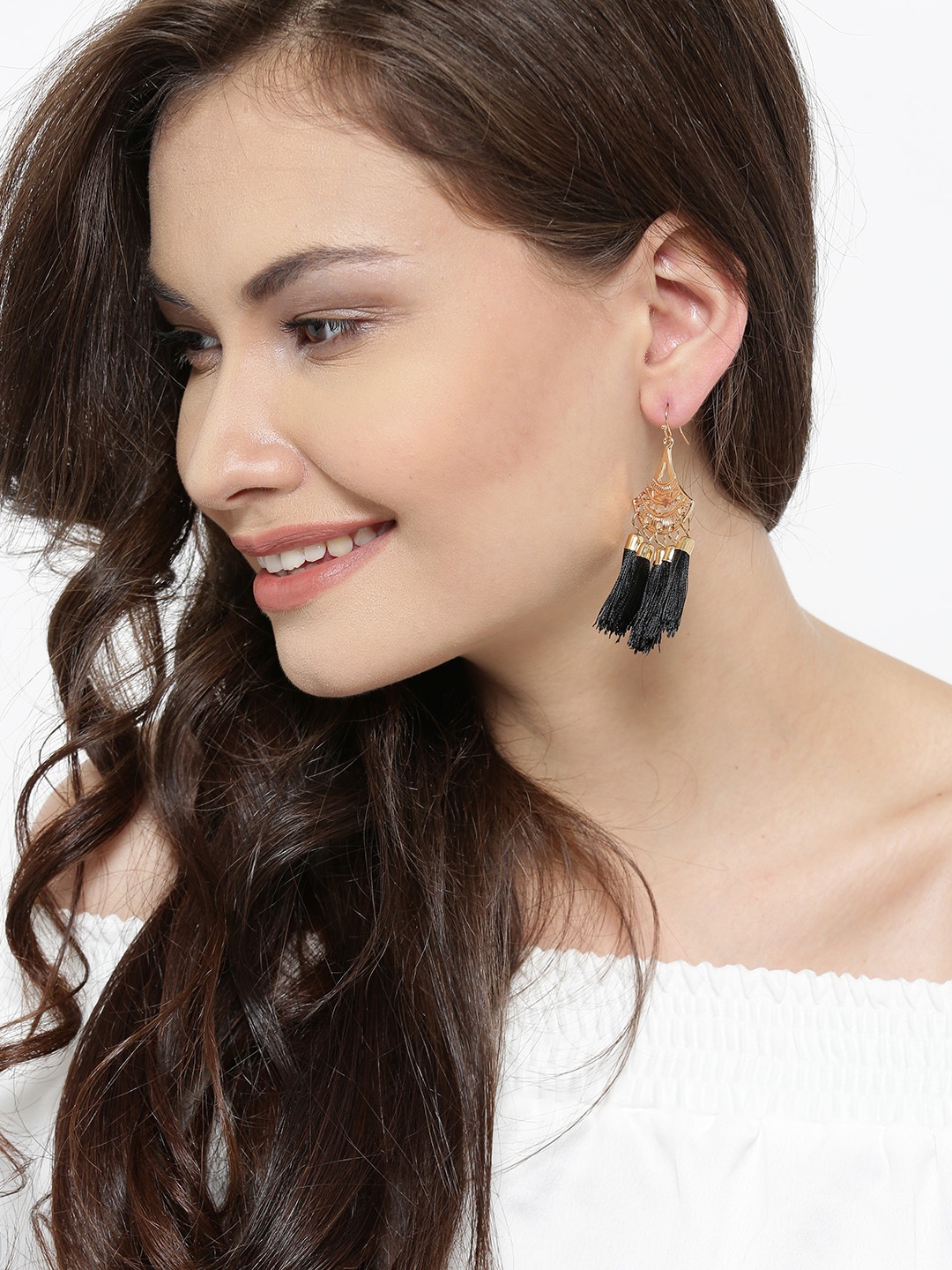 

OOMPH Gold-Toned & Black Contemporary Drop Earrings
