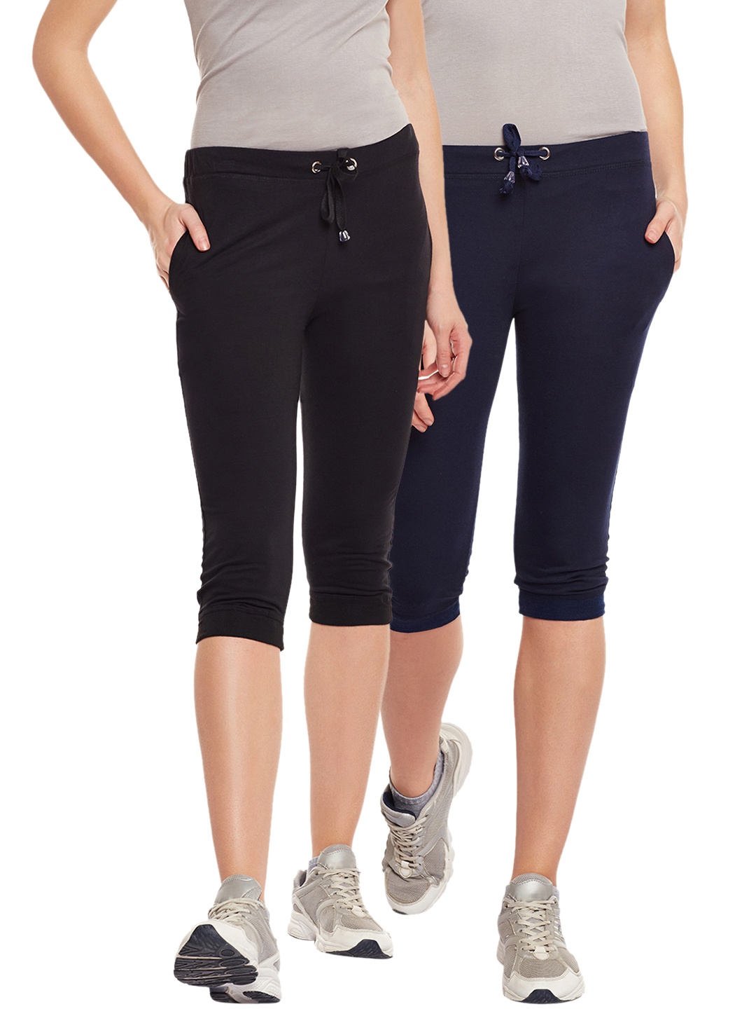 

VIMAL JONNEY Women Pack Of 2 Capris, Black