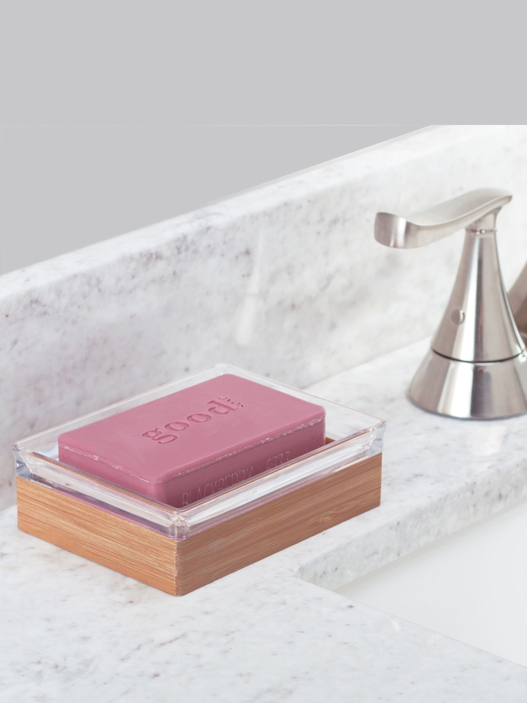

INTERDESIGN White Soap Dish