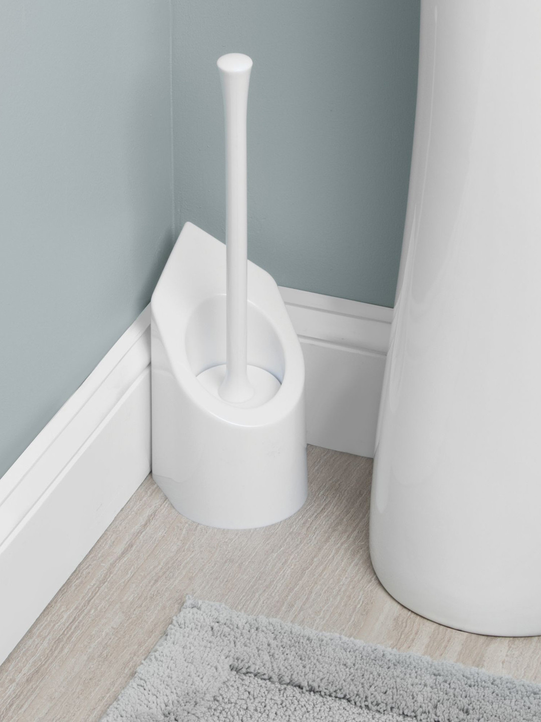 

INTERDESIGN White Toilet Brush Holder