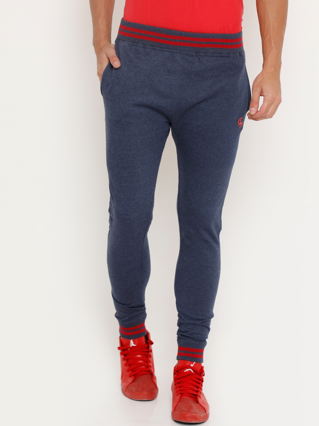 

Masculino Latino Men Blue Solid Joggers