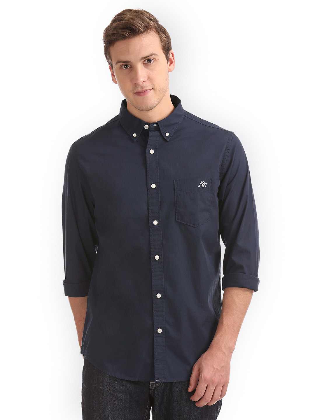 

Aeropostale Men Blue Regular Fit Solid Casual Shirt