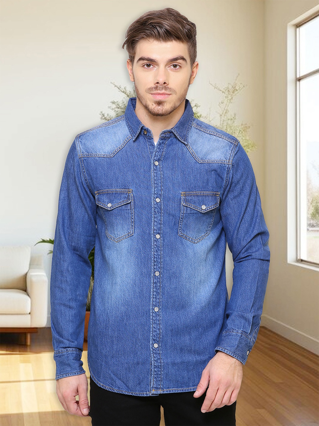 

Southbay Men Blue Contemporary Slim Fit Faded Casual Shirt