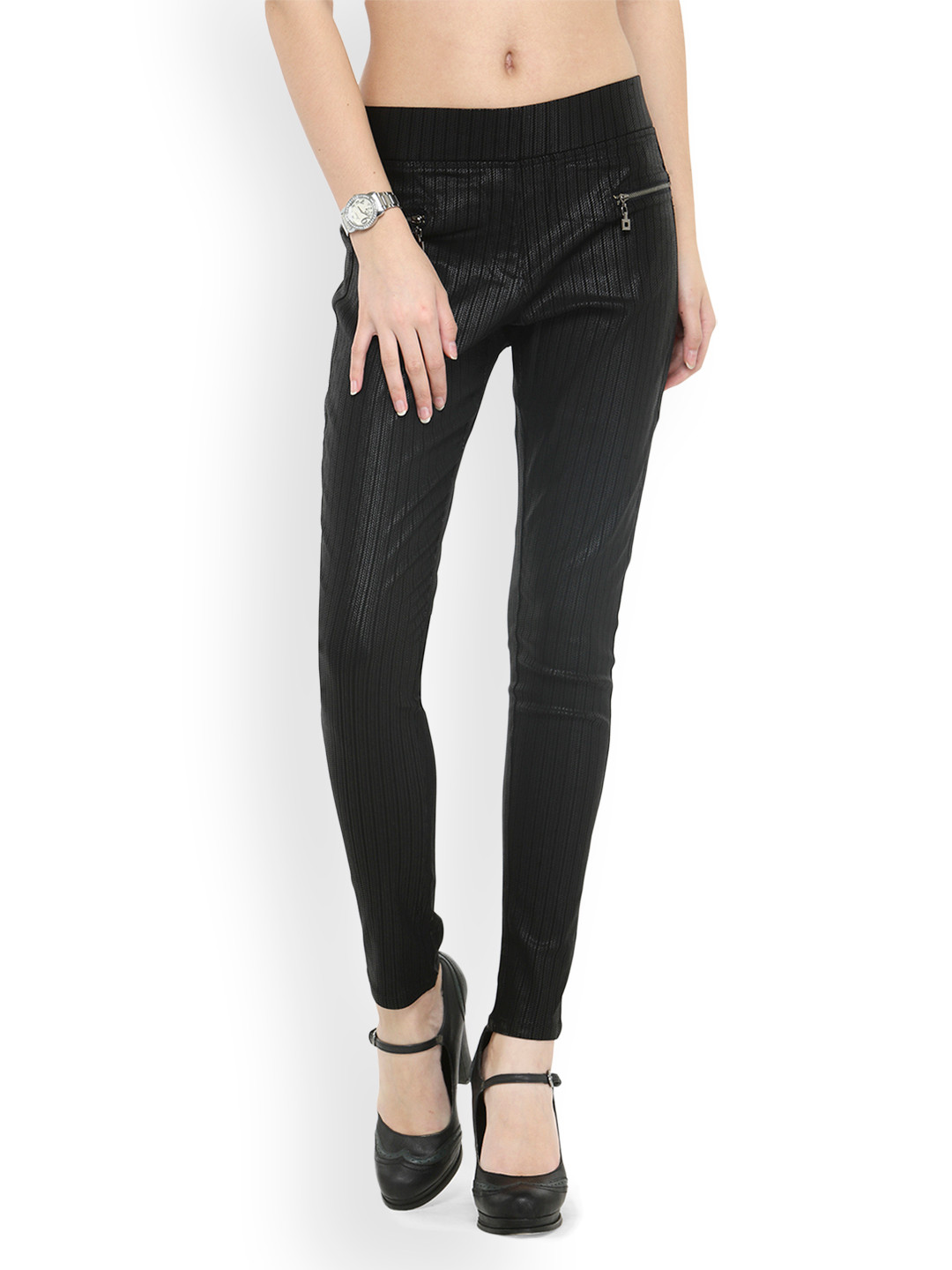 

Westwood Black Solid Jeggings