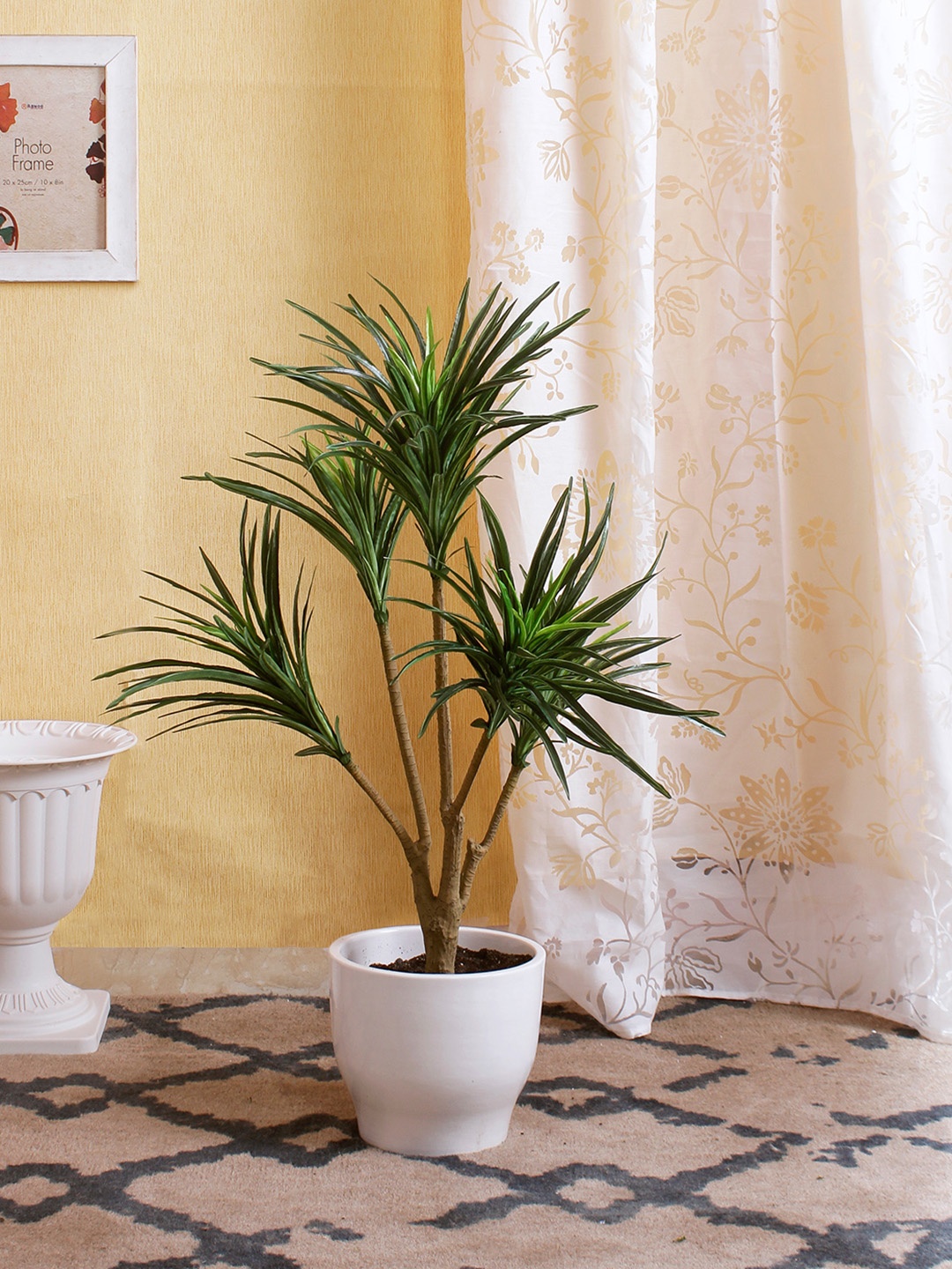 

Fourwalls Green Artificial Yucca Plant Without Pot