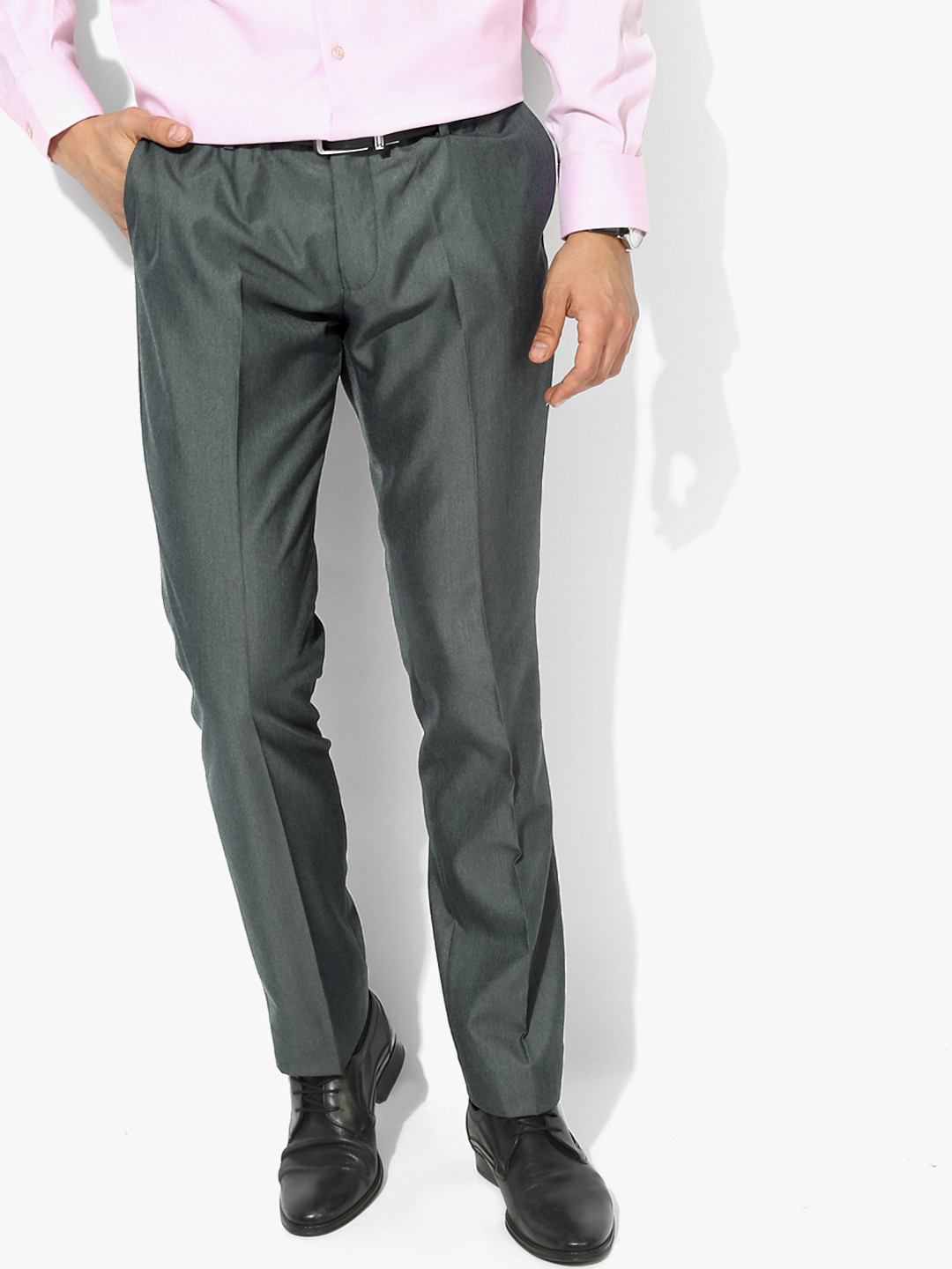 

U.S. Polo Assn. Men Grey Slim Fit Solid Regular Trousers