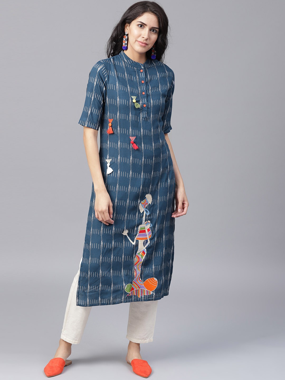 

Yufta Women Navy Blue & Off-White Printed Straight Kurta
