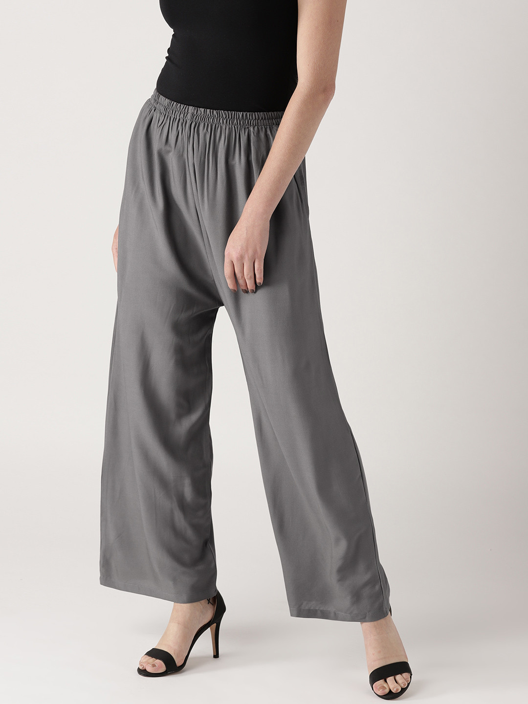 

Libas Women Grey Solid Wide Leg Palazzos