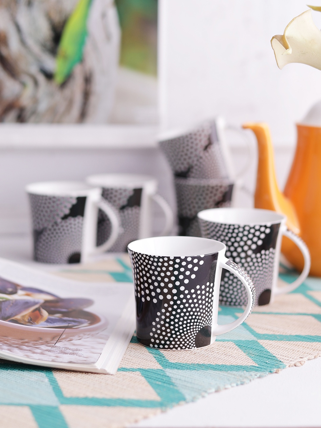 

CLAY CRAFT Black Printed 6-pieces Cups Set