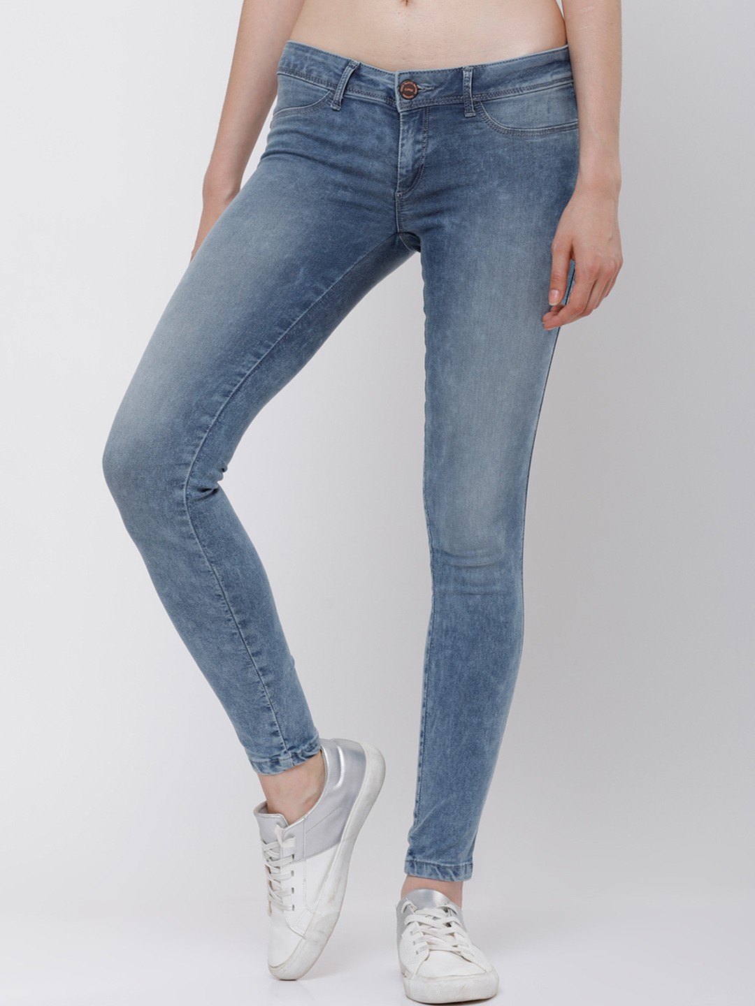 

Tokyo Talkies Women Blue Super Skinny Fit Mid-Rise Clean Look Jeans