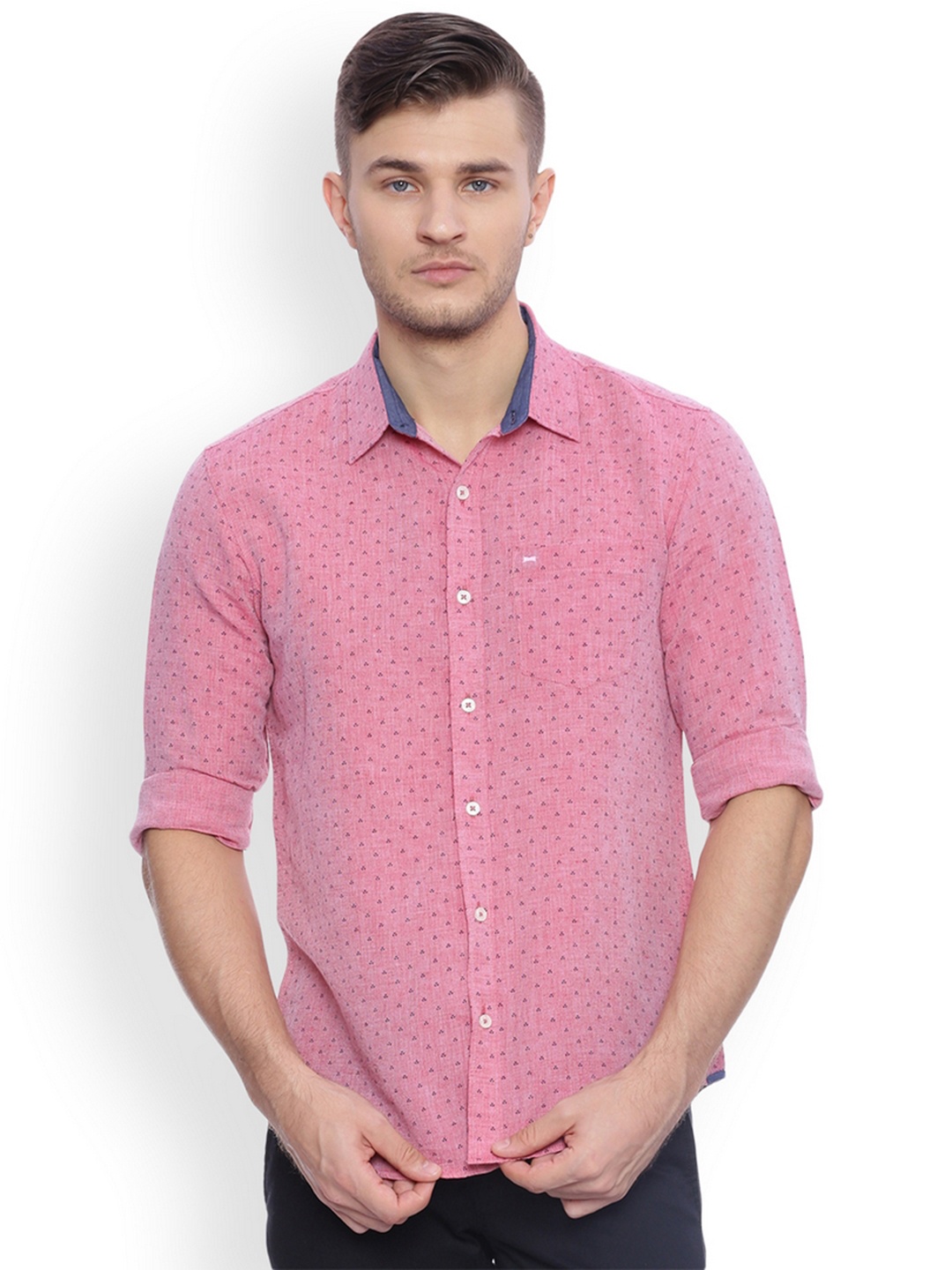 

Basics Men Pink Slim Fit Printed Casual Shirt