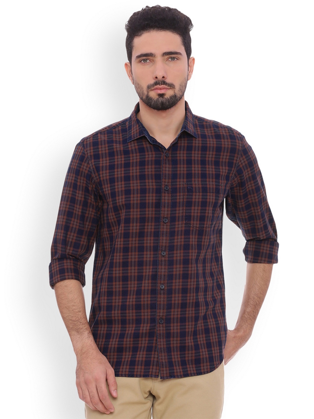 

Basics Men Navy Blue & Brown Slim Fit Checked Casual Shirt