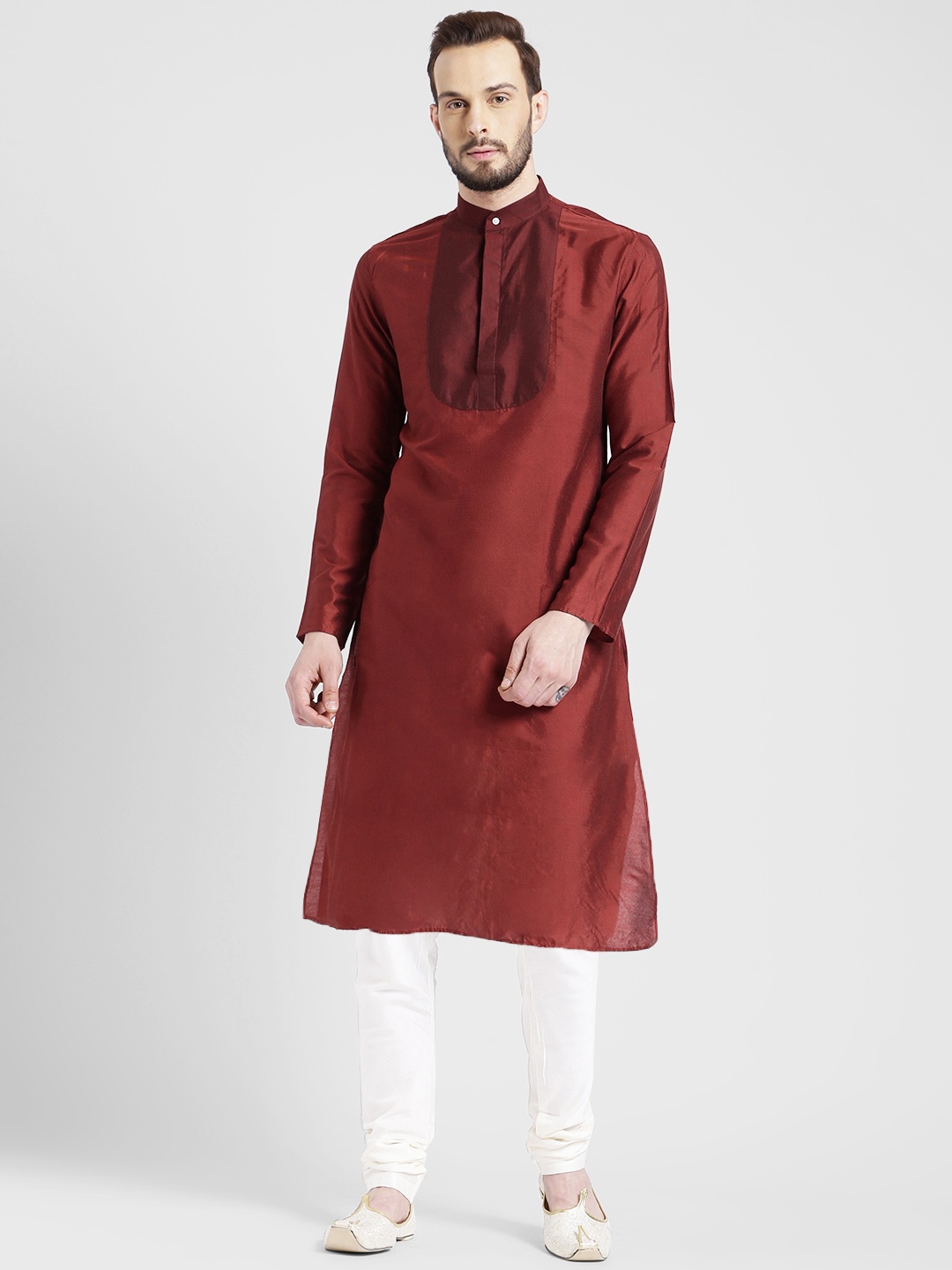 

KISAH Men Maroon & White Yoke Design Kurta with Churidar