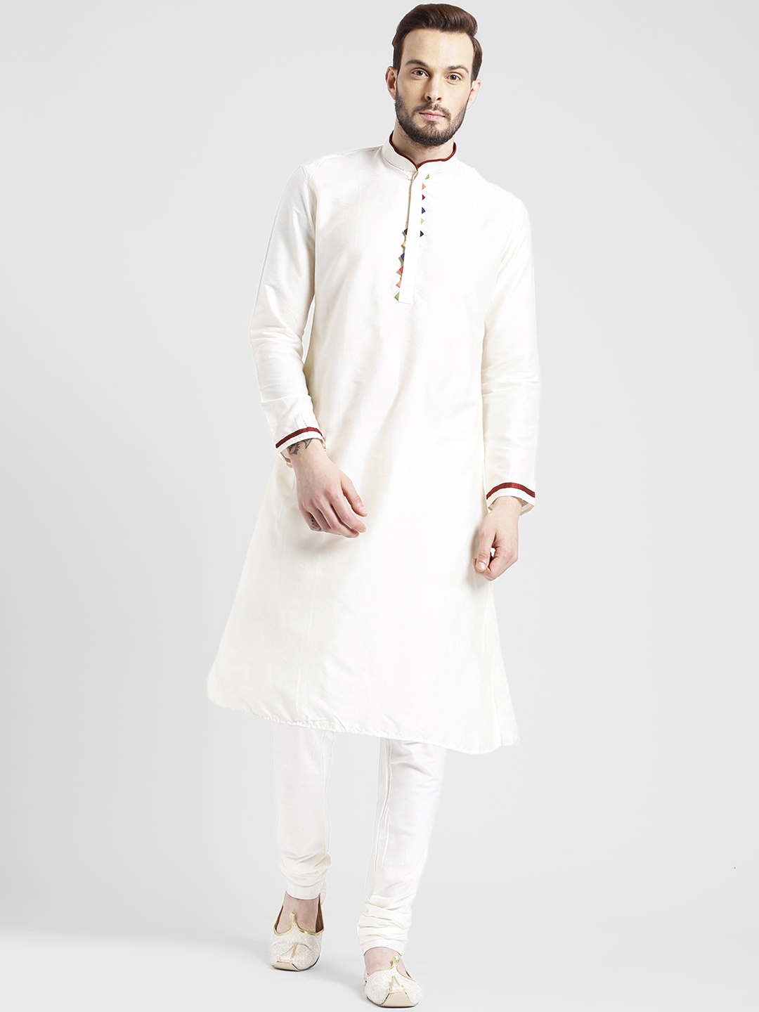 

KISAH Men Cream-Coloured & White Solid Kurta with Churidar