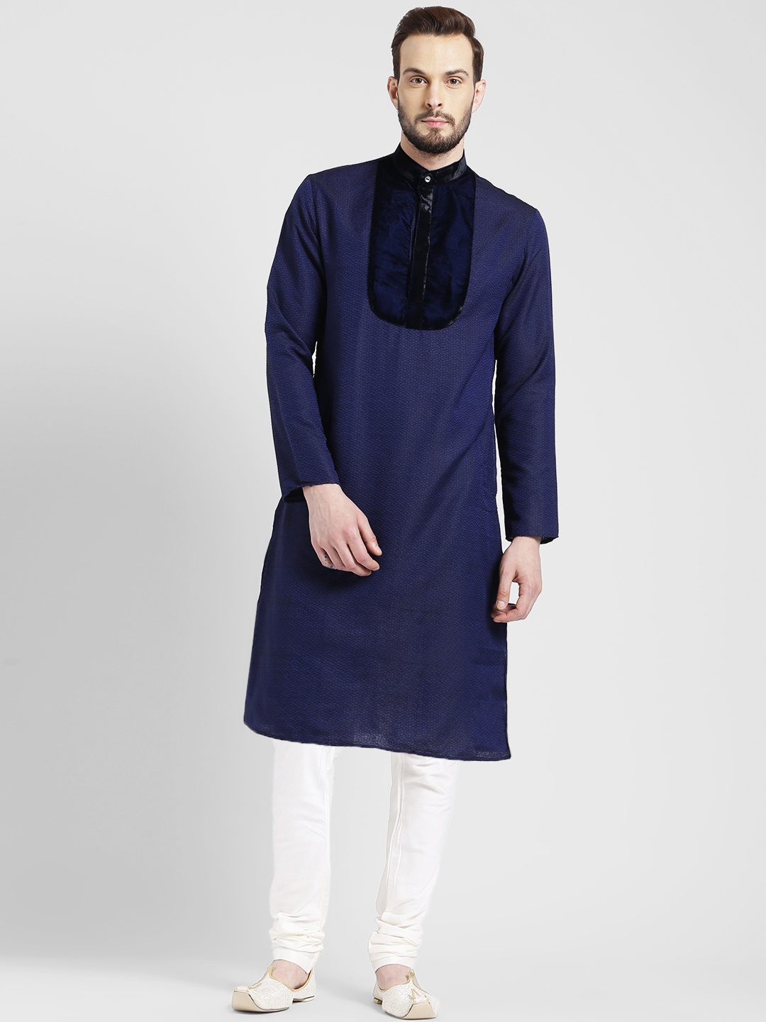 

KISAH Men Navy Blue & White Yoke Design Kurta with Churidar