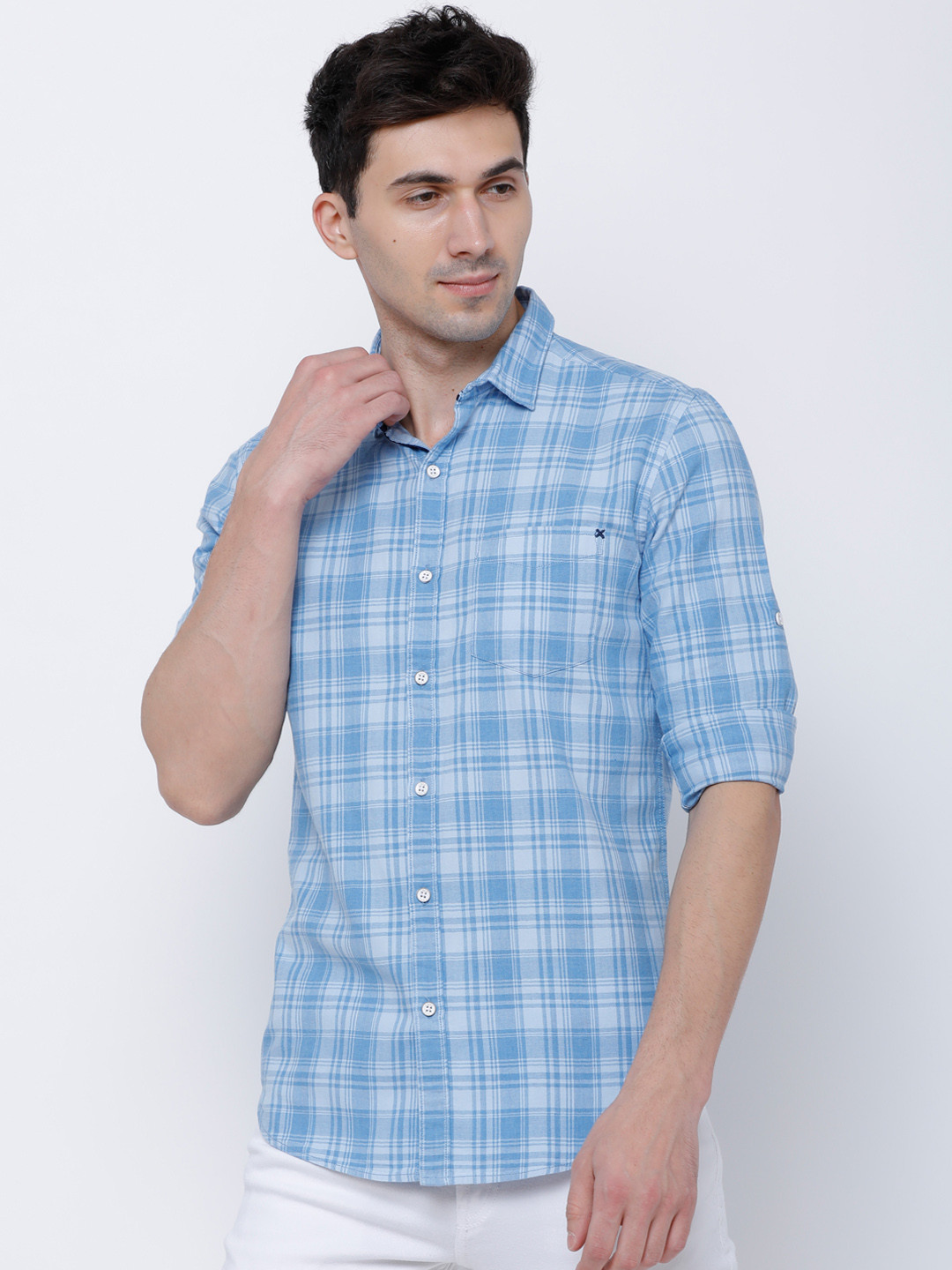 

LOCOMOTIVE Men Blue Slim Fit Checked Casual Shirt