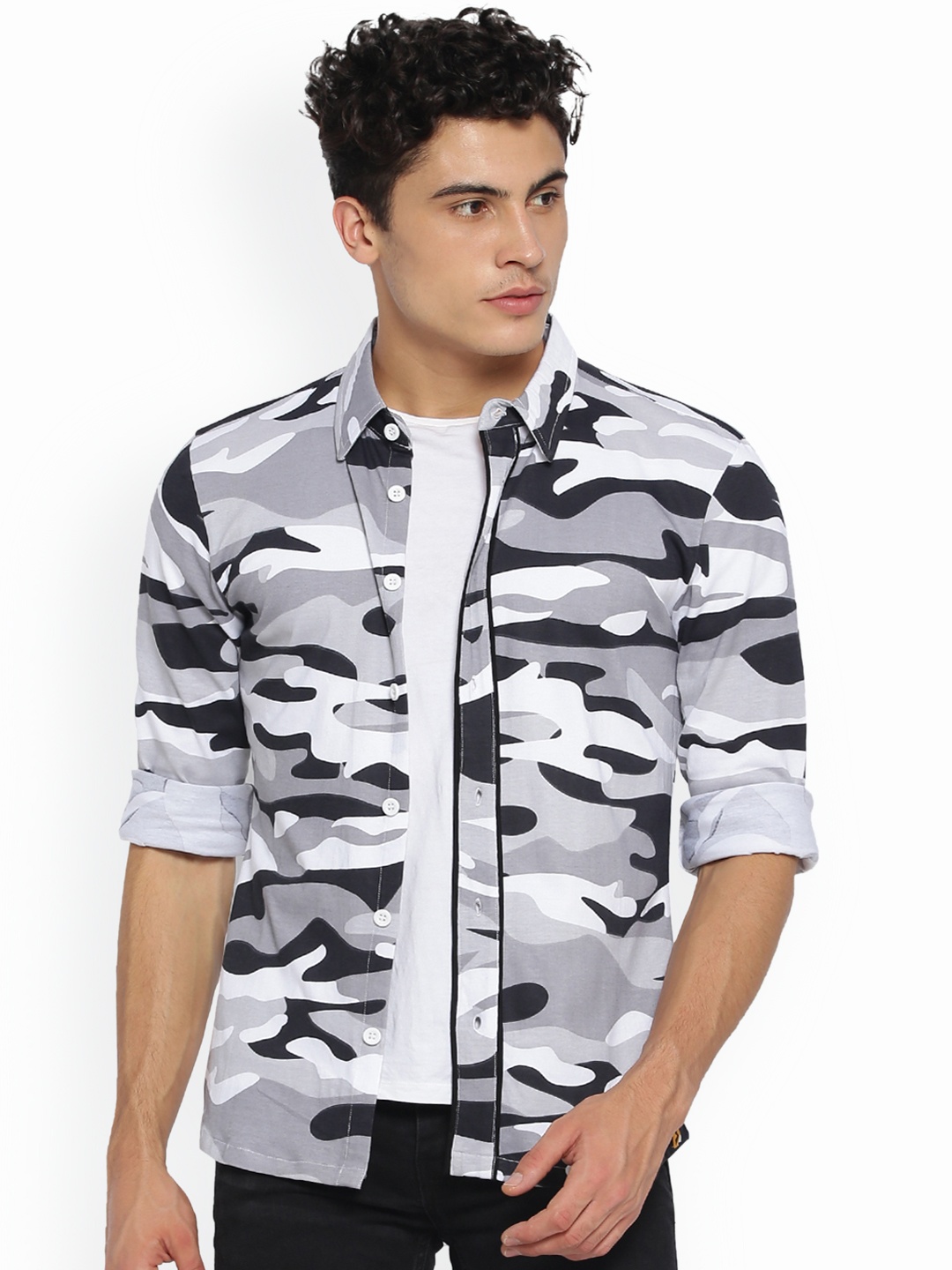 

Campus Sutra Men Grey & White Regular Fit Printed Casual Shirt