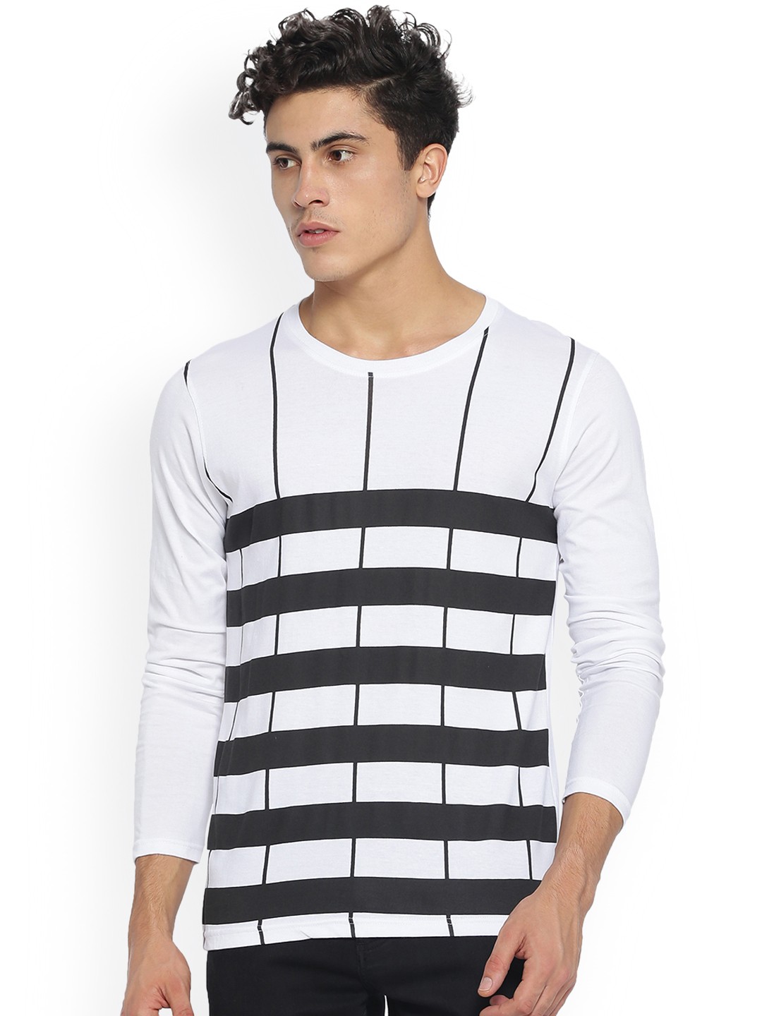 

Campus Sutra Men White Striped Round Neck T-shirt