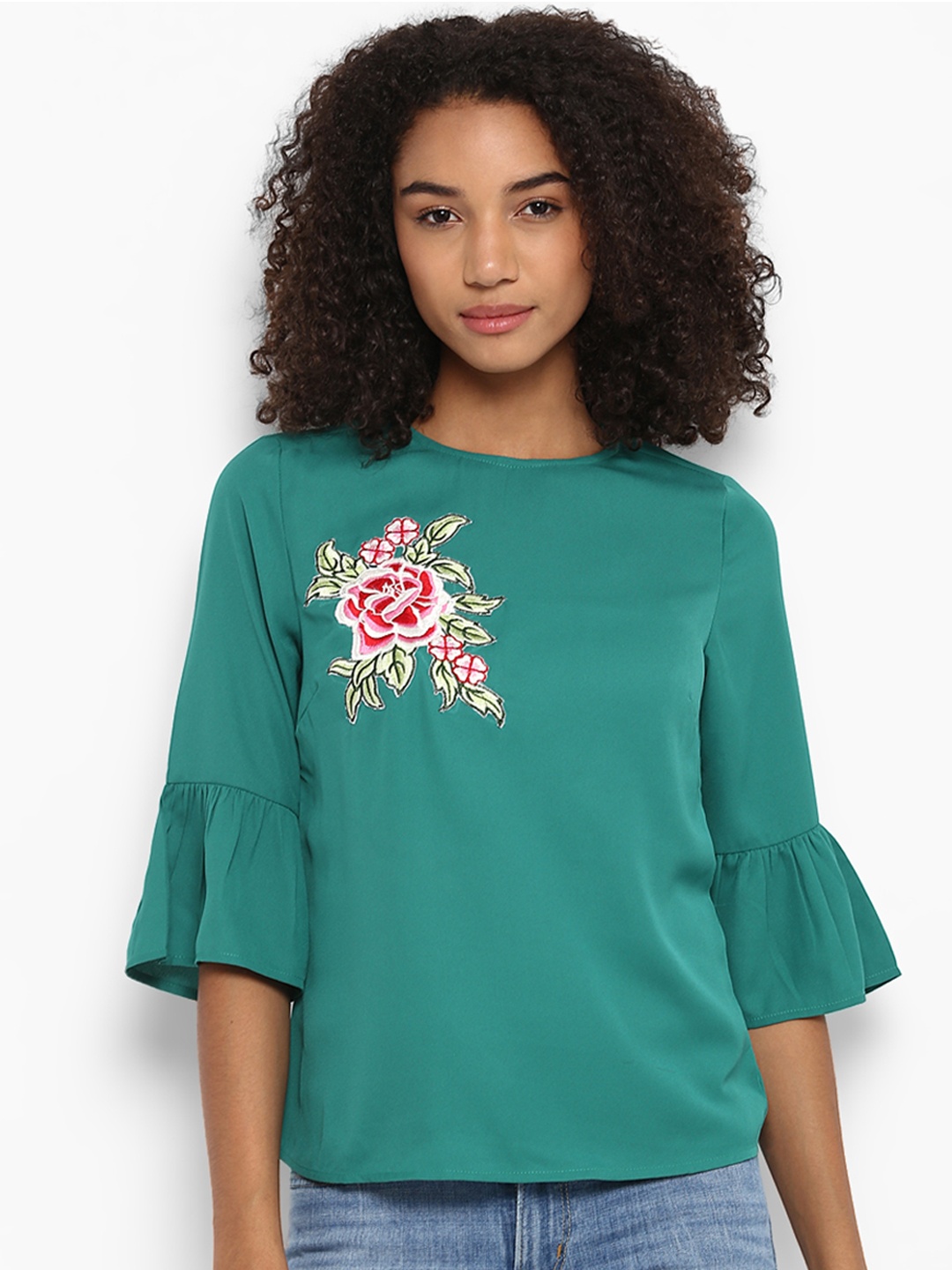 

Harpa Women Green Solid Top