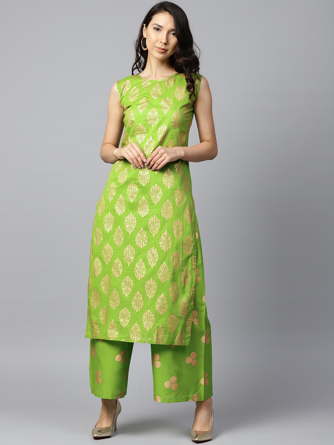 

Nayo Women Green & GoldenPrinted Kurta with Palazzos