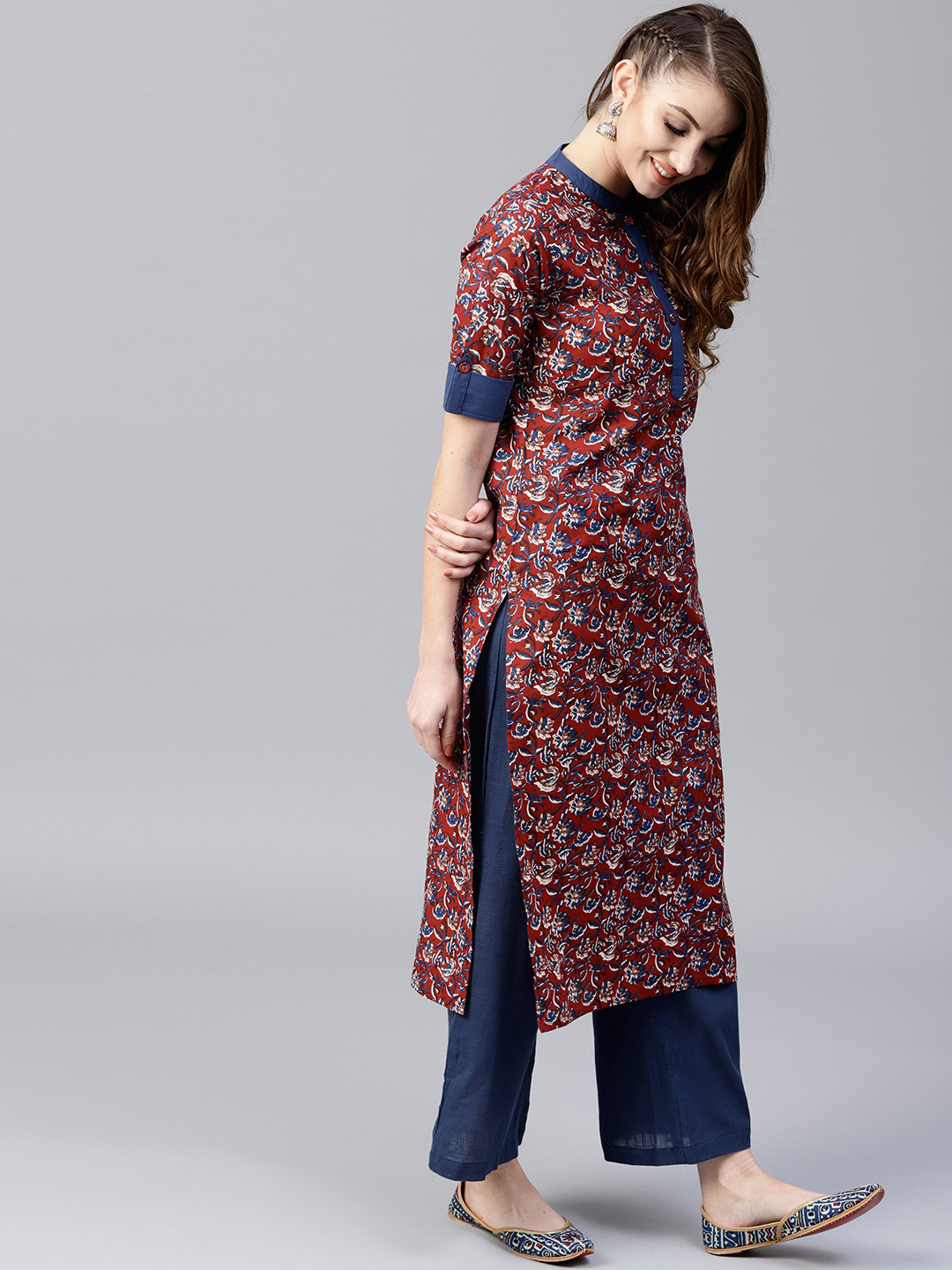 

AKS Women Burgundy & Navy Blue Printed Kurta with Palazzos