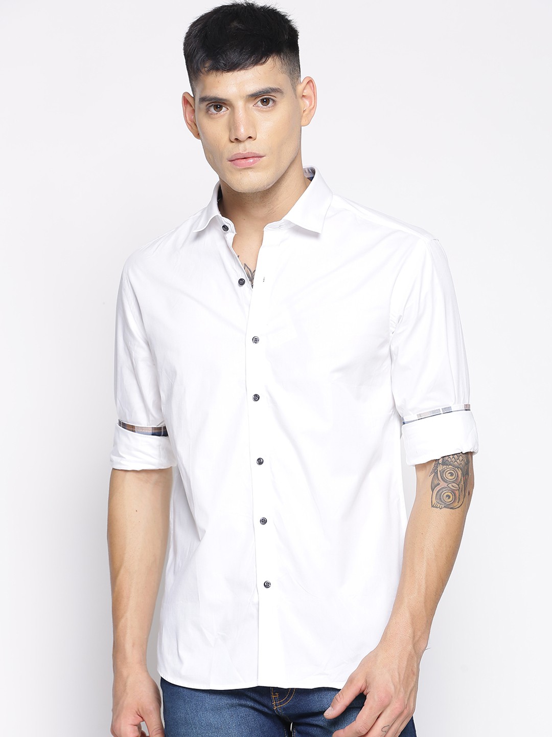 

IVOC Men White Slim Fit Solid Casual Shirt