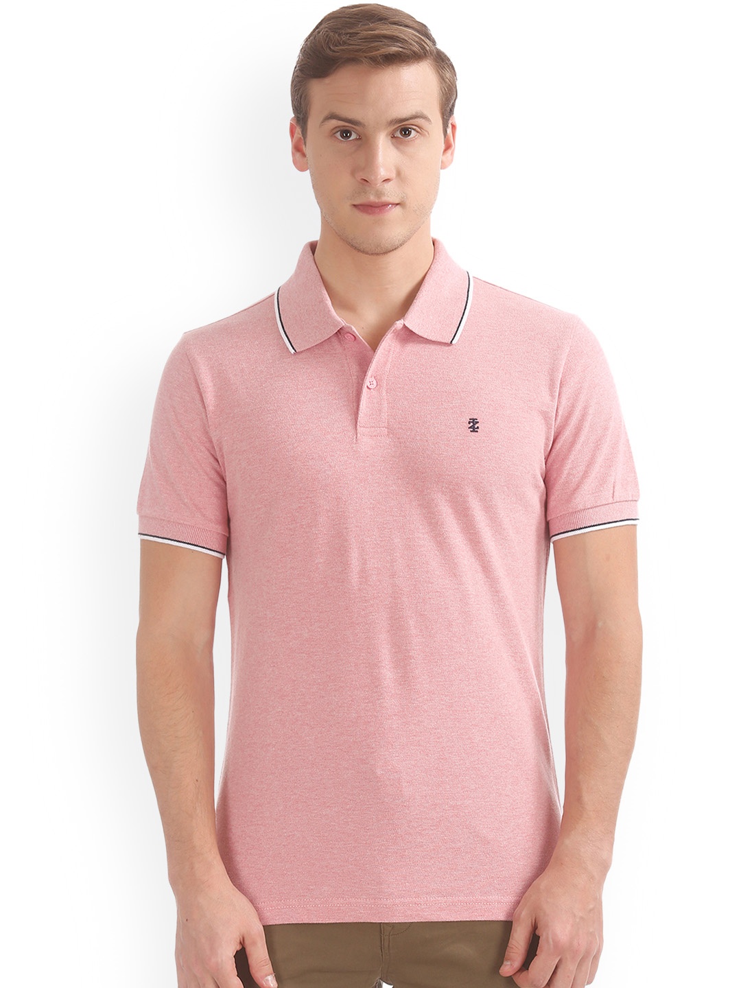 

IZOD Men Pink Solid Polo Collar T-shirt