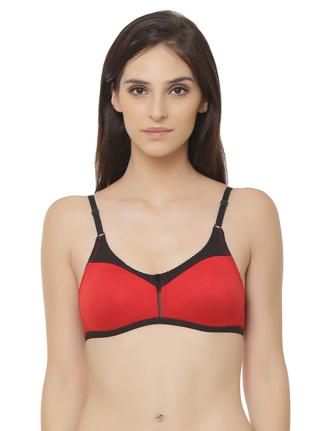 

Clovia Red Solid Non-Wired Non Padded T-shirt Bra BR0770Z0440B