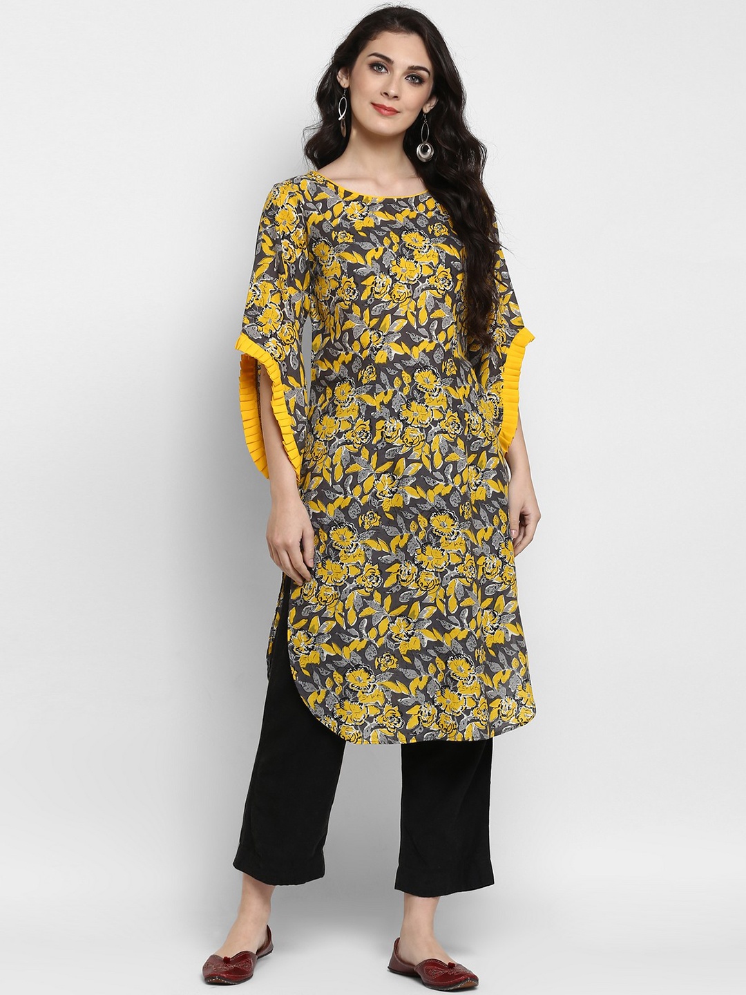 

Pannkh Women Yellow & Grey Printed Straight Kurta