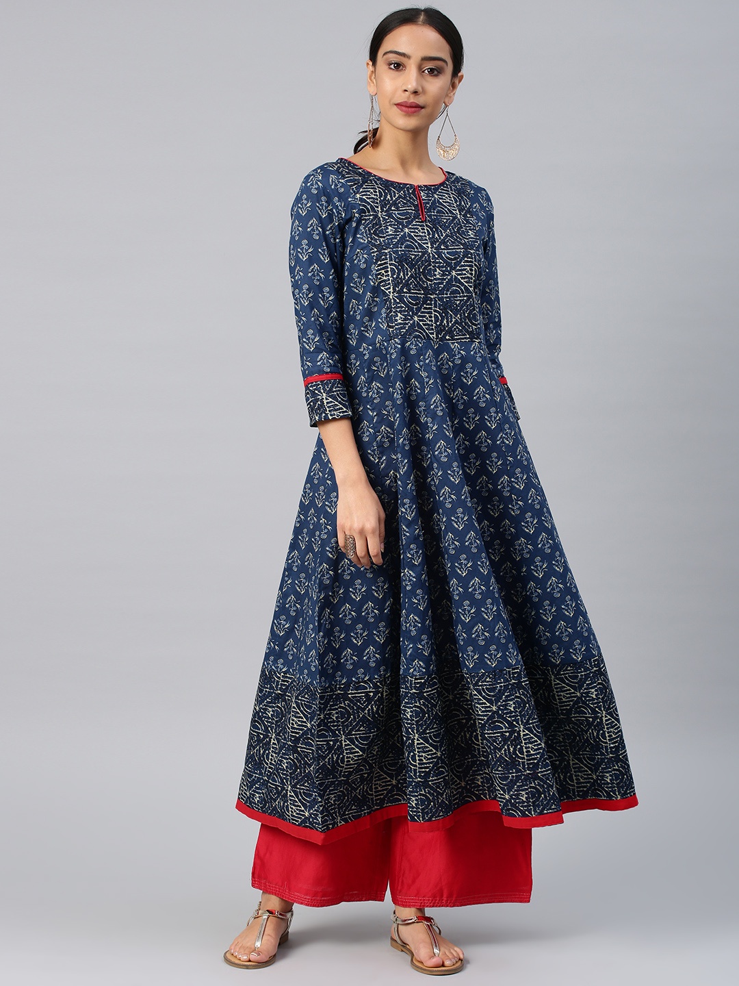 

Vishudh Women Navy Blue Printed Anarkali Kurta