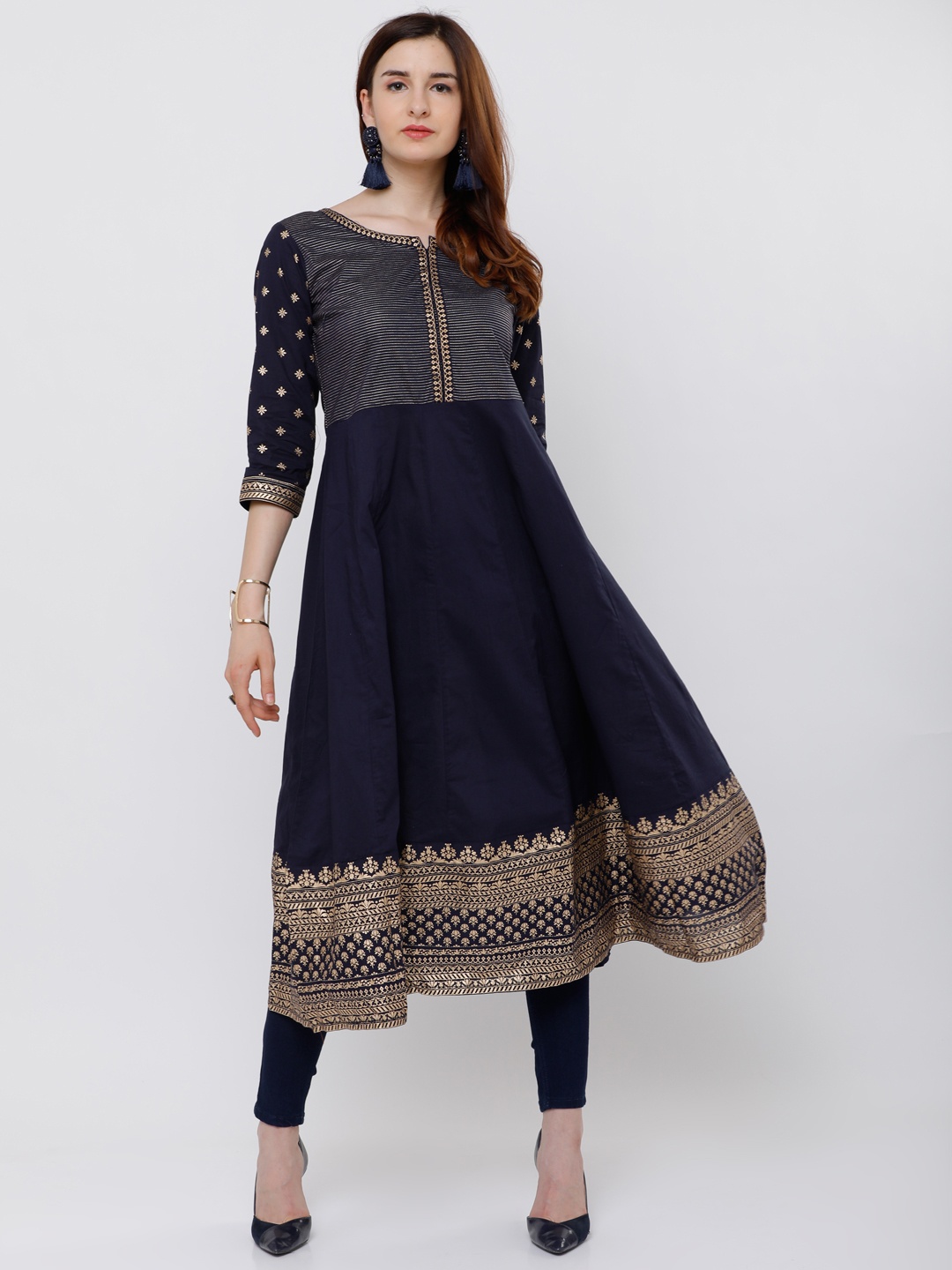 

Vishudh Women Navy Blue & Gold-Toned Yoke Design Anarkali Kurta