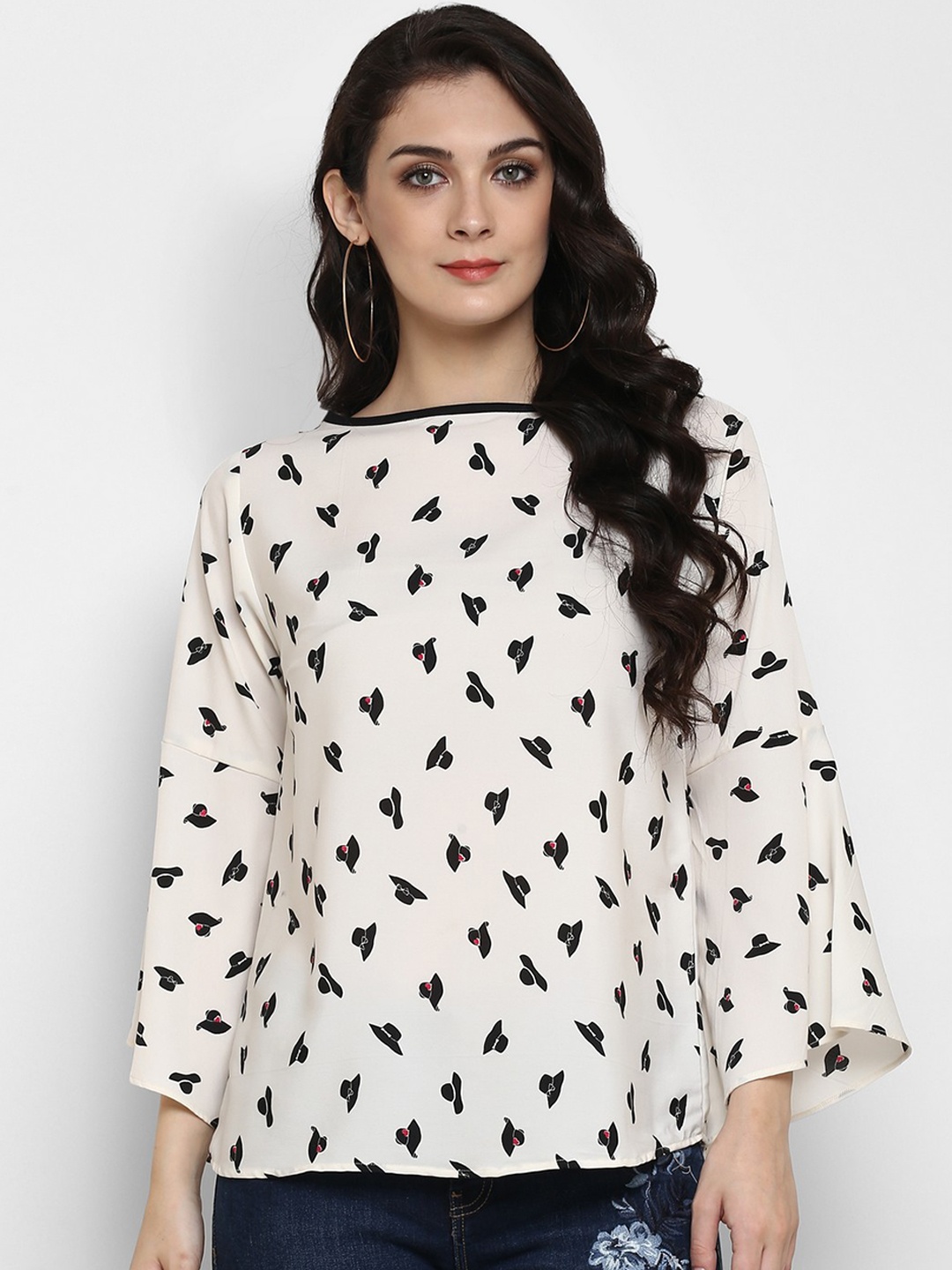 

Zima Leto Women White & Black Printed Top