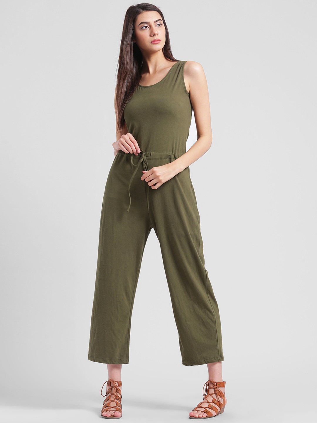 

Rigo Olive Green Solid Basic Jumpsuit