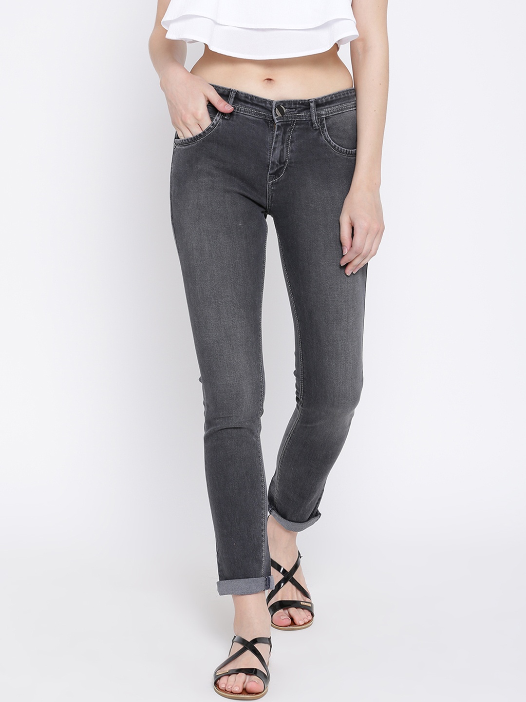 

Fashion Cult Women Grey Slim Fit Mid-Rise Clean Look Jeans