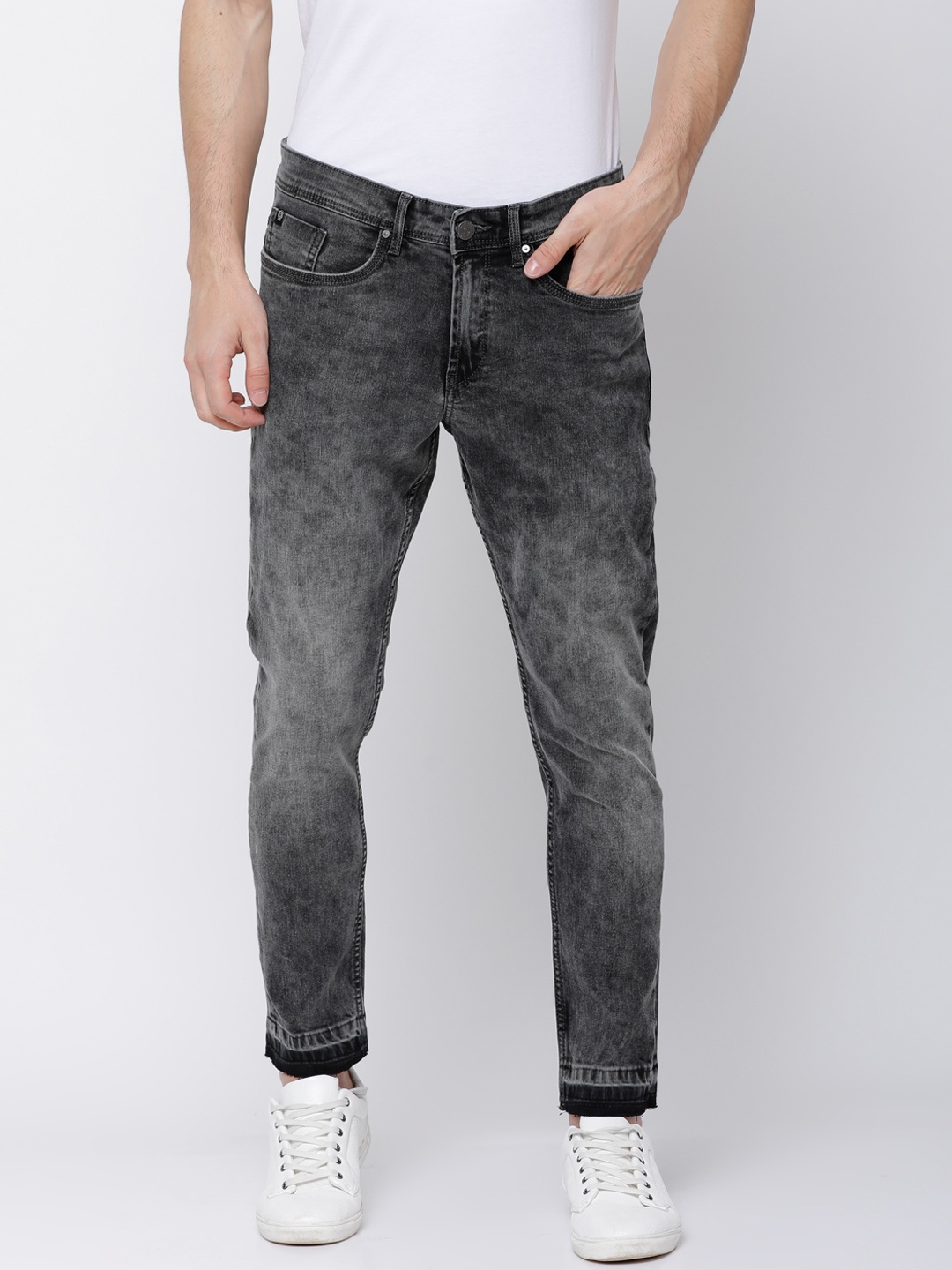 

LOCOMOTIVE Men Grey Tapered Fit Mid-Rise Clean Look Stretchable Jeans