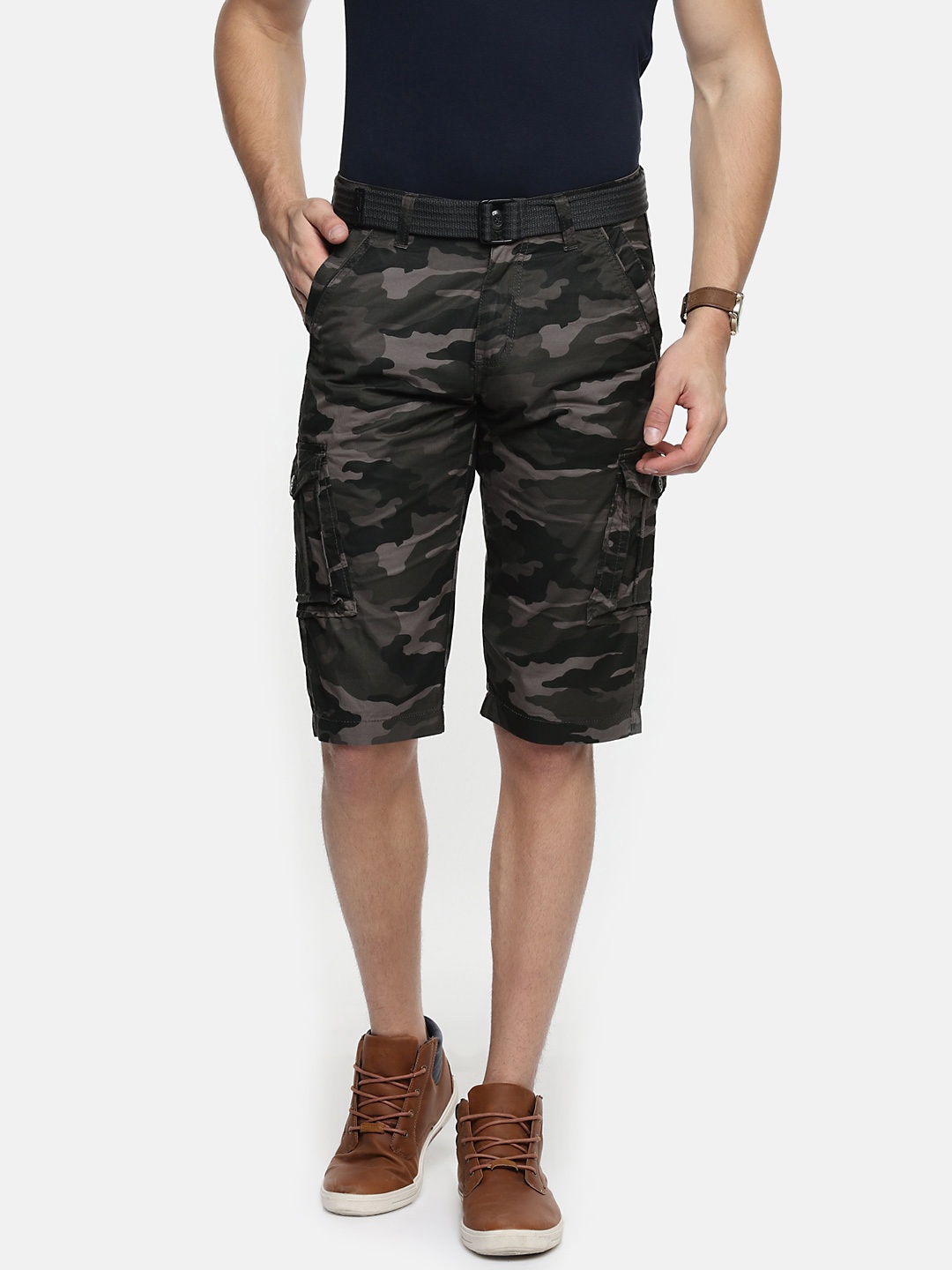 

beevee Men Grey Printed Regular Fit Cargo Shorts